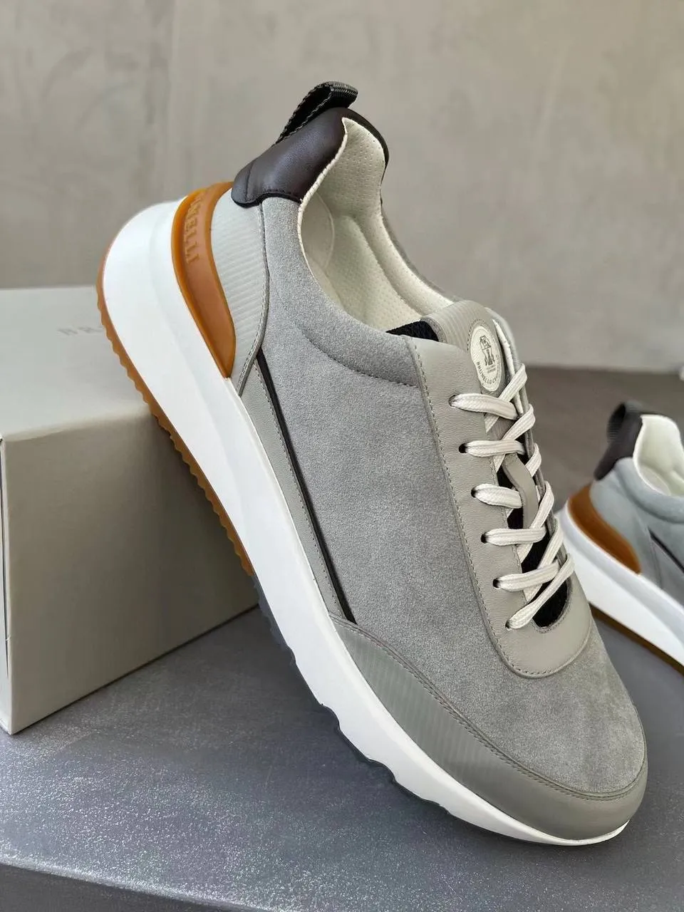 BRUNELLO CUCINELLI Мужские кроссовки с полуполированной кожей BRUNELLO CUCINELLI Мужские кроссовки с полуполированной кожей