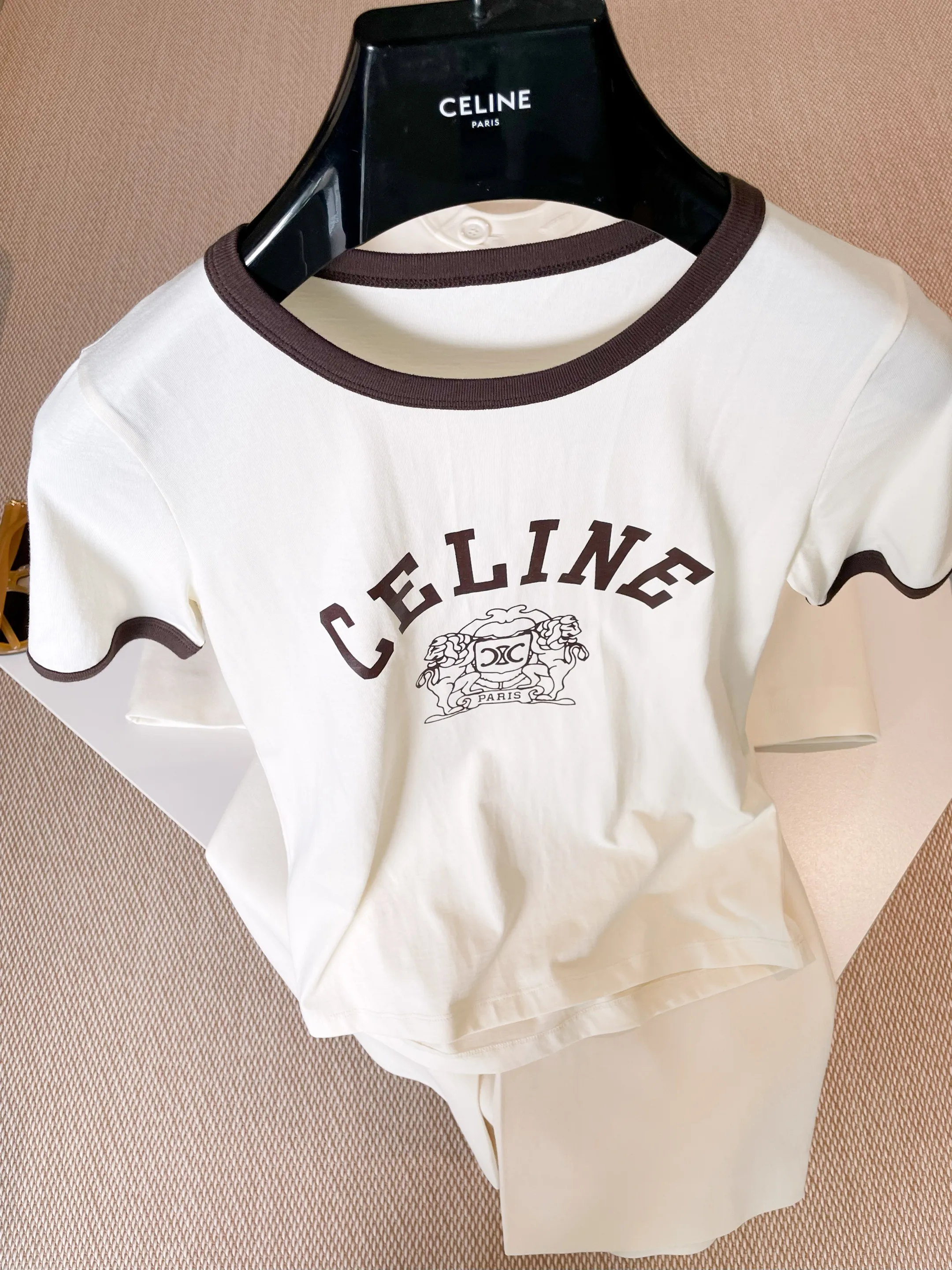 CELINE Женская футболка CELINE Женская футболка