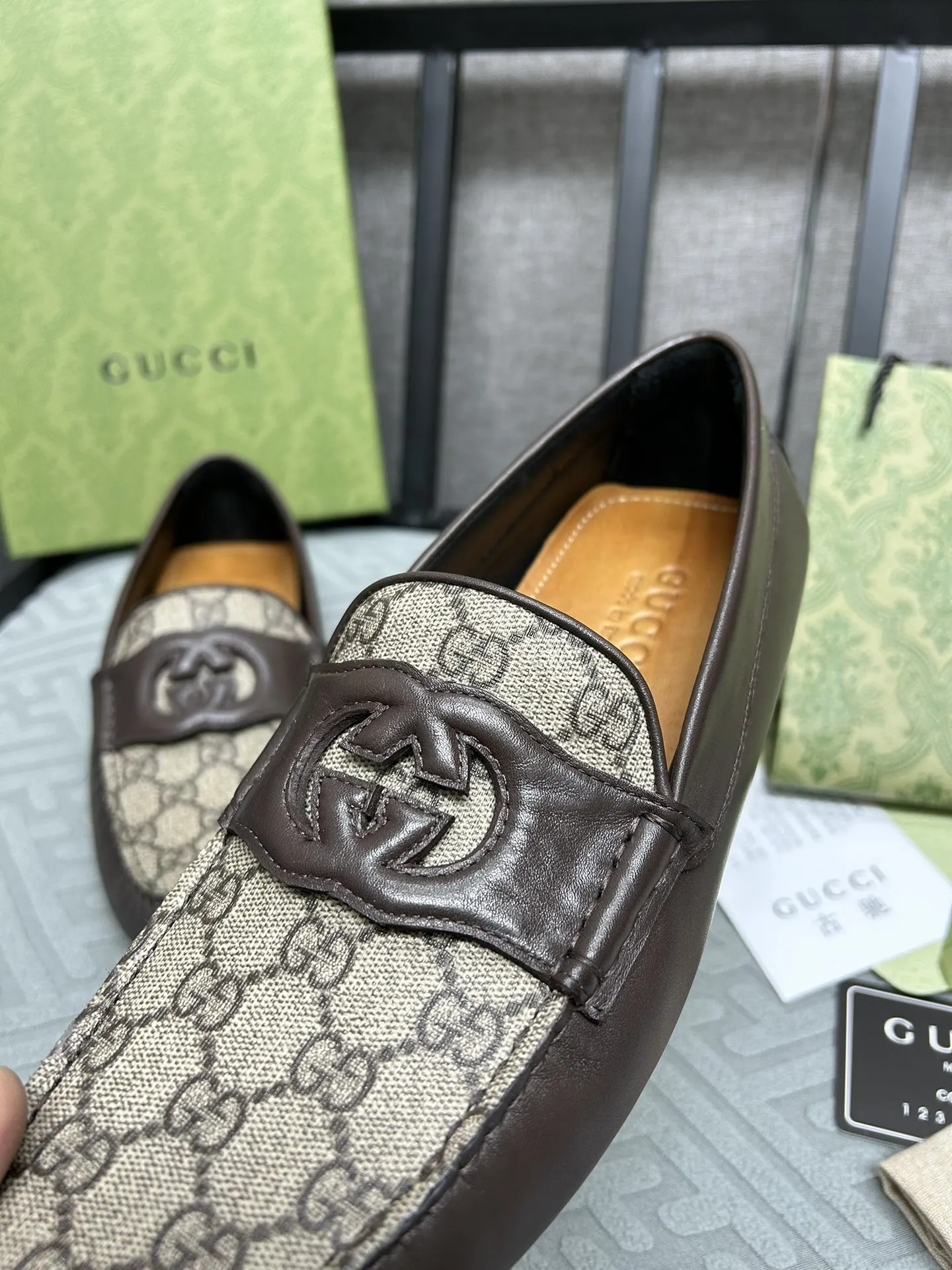GUCCI Мужские мокасины GG GUCCI Мужские мокасины GG