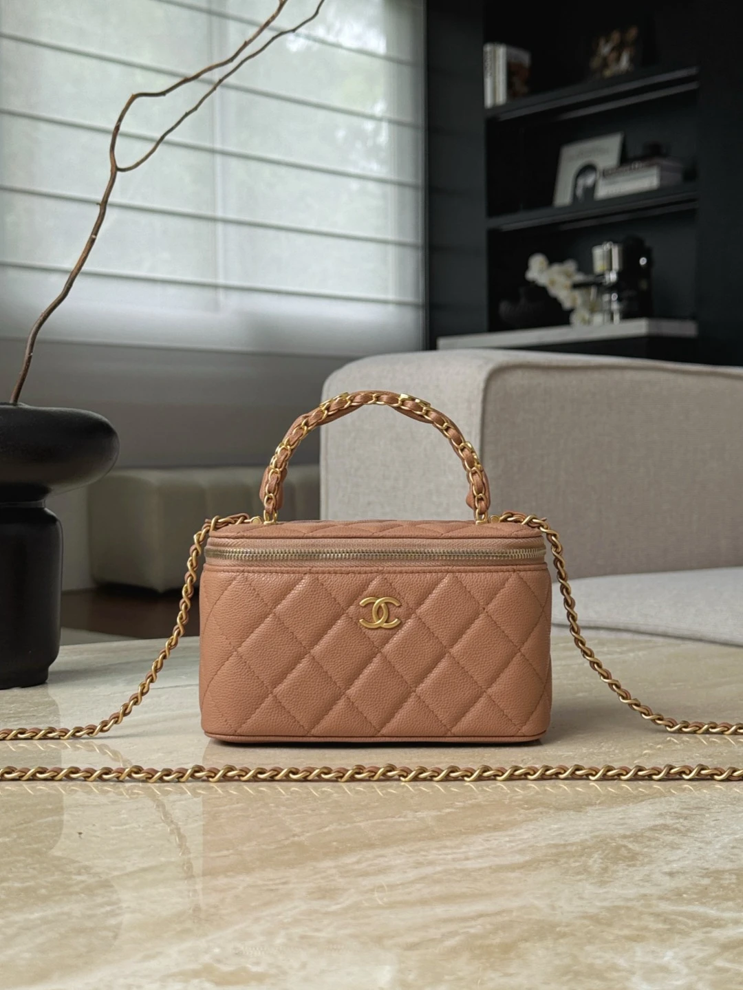 CHANEL Женская сумка Vanity Small кожа