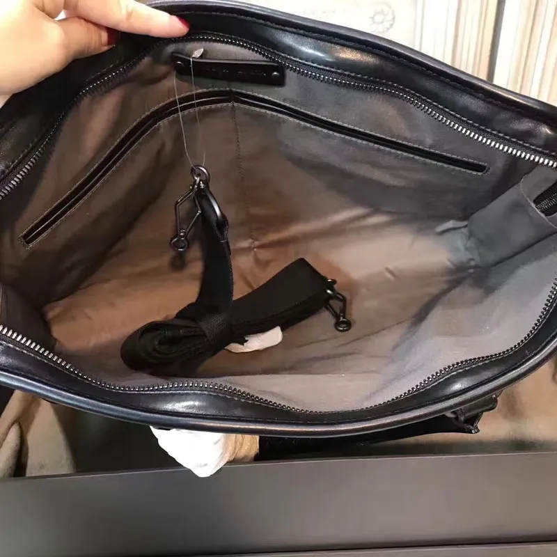 BOTTEGA VENETA Мужской Портфель BOTTEGA VENETA Мужской Портфель