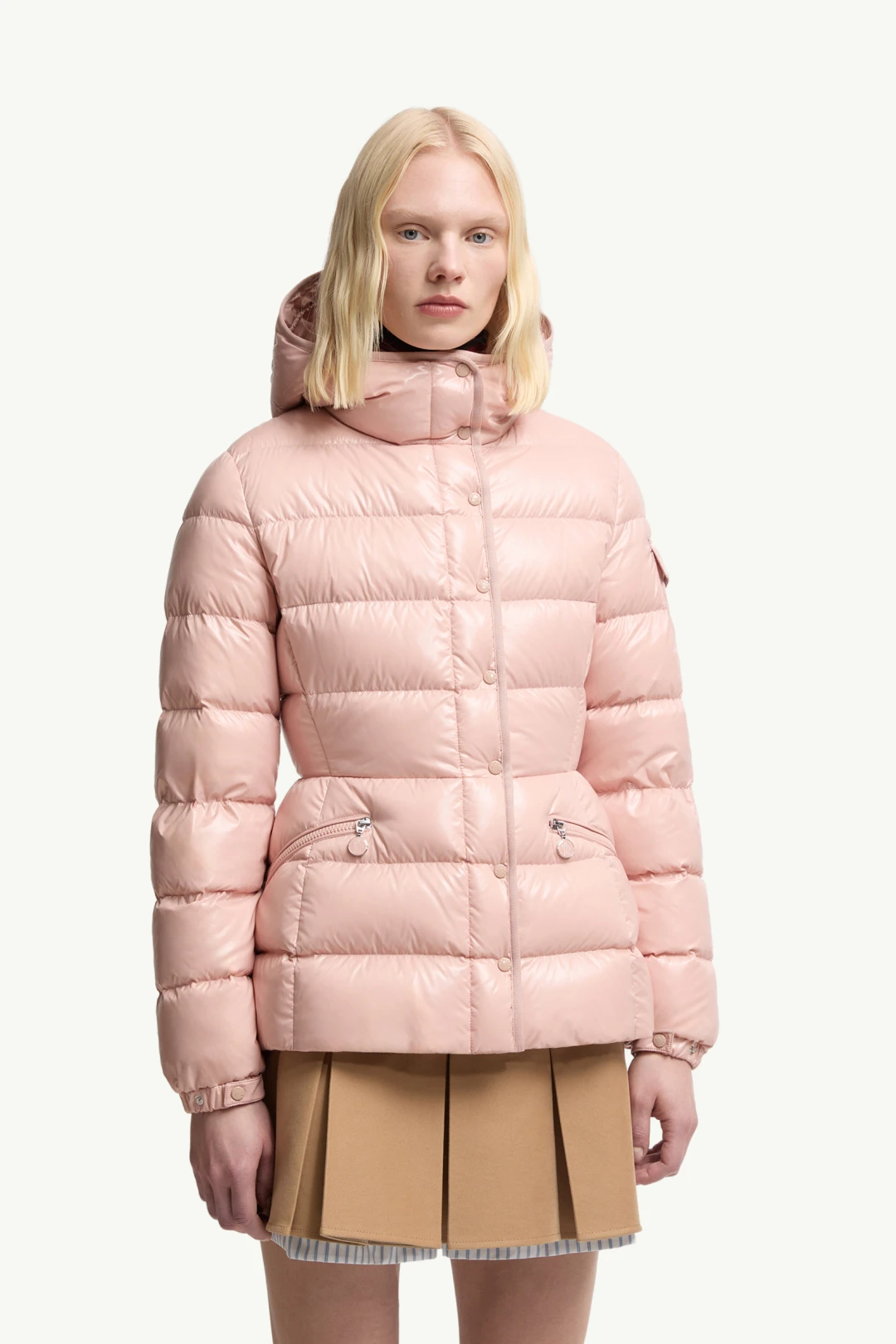 MONCLER Женская куртка Barante MONCLER Женская куртка Barante