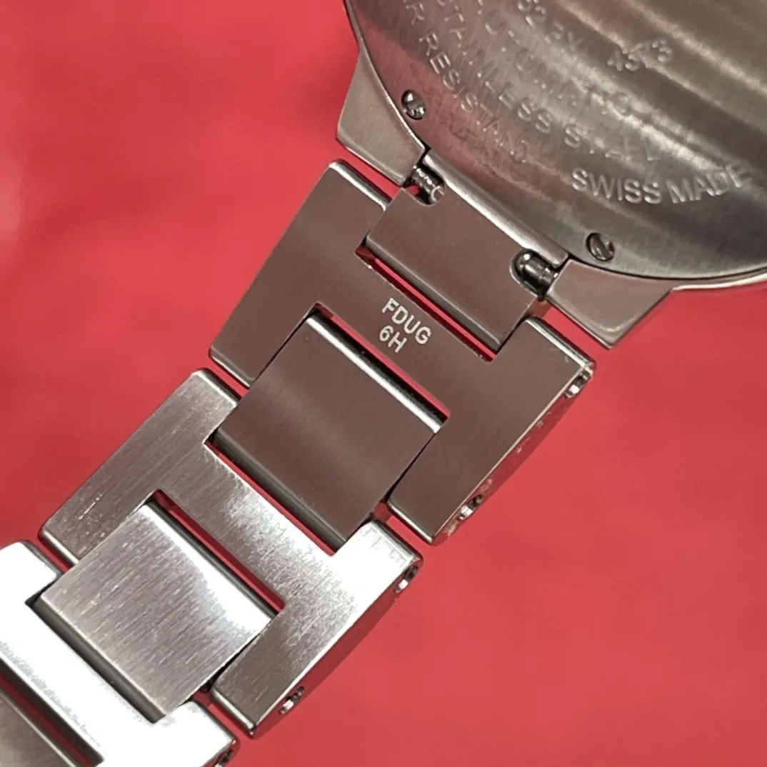 CARTIER Женские часы Ballon Bleu W4BB0016 33 мм CARTIER Женские часы Ballon Bleu W4BB0016 33 мм