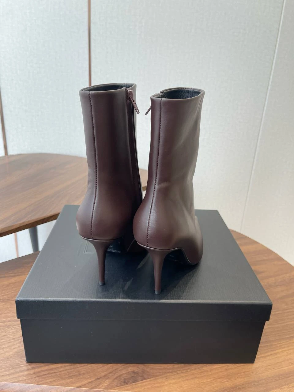 SAINT LAURENT Женские ботинки 