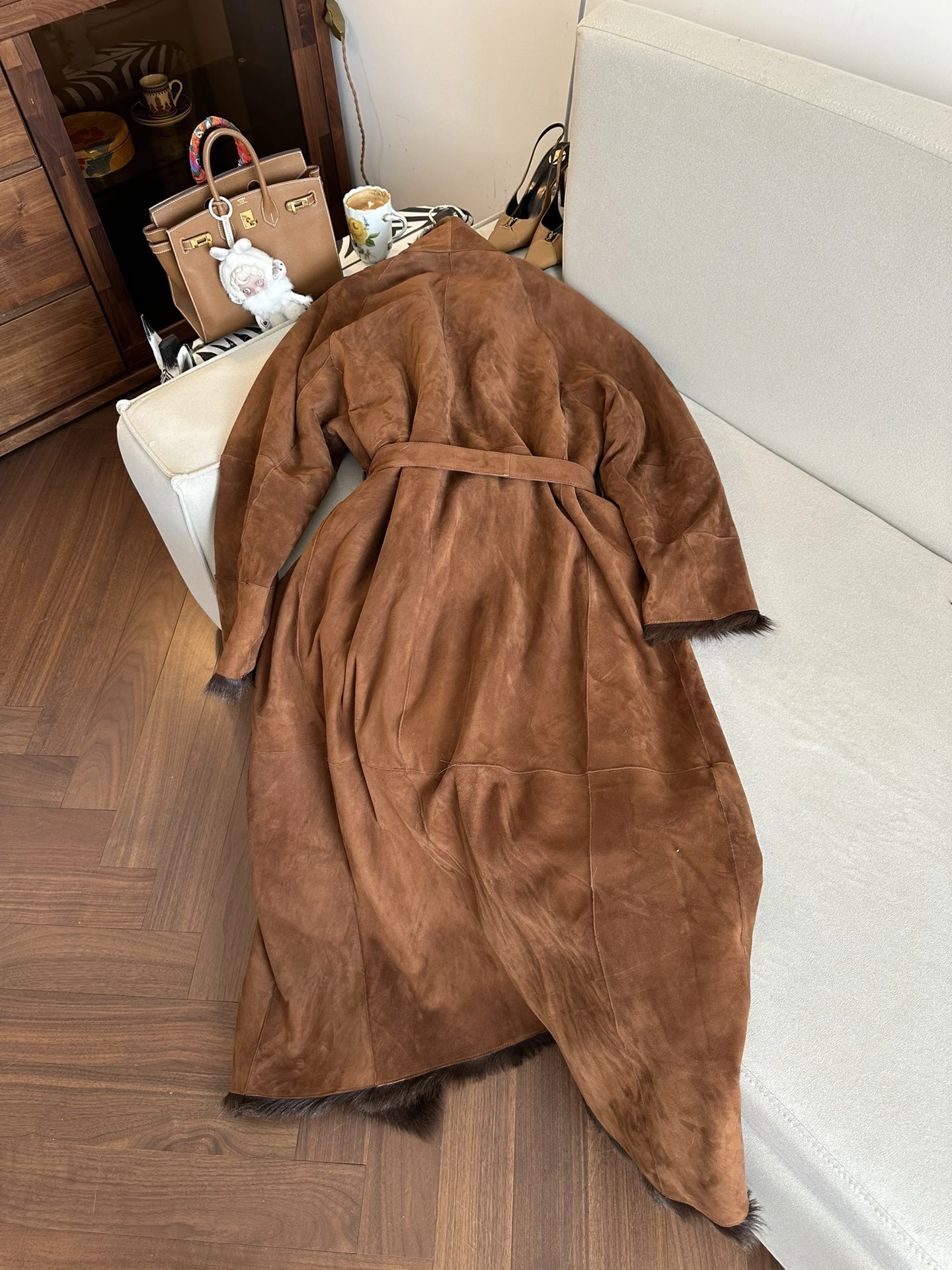 THE ROW Женская дублёнка с мехом лисы THE ROW Женская дублёнка с мехом лисы