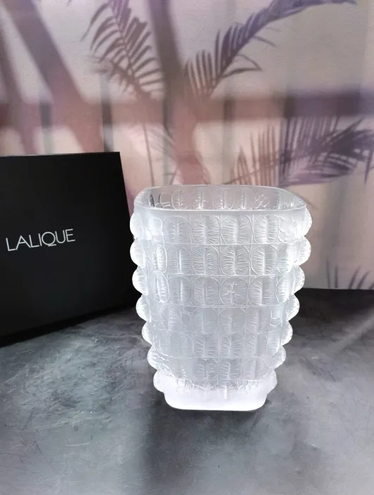 LALIQUE Хрустальная ваза