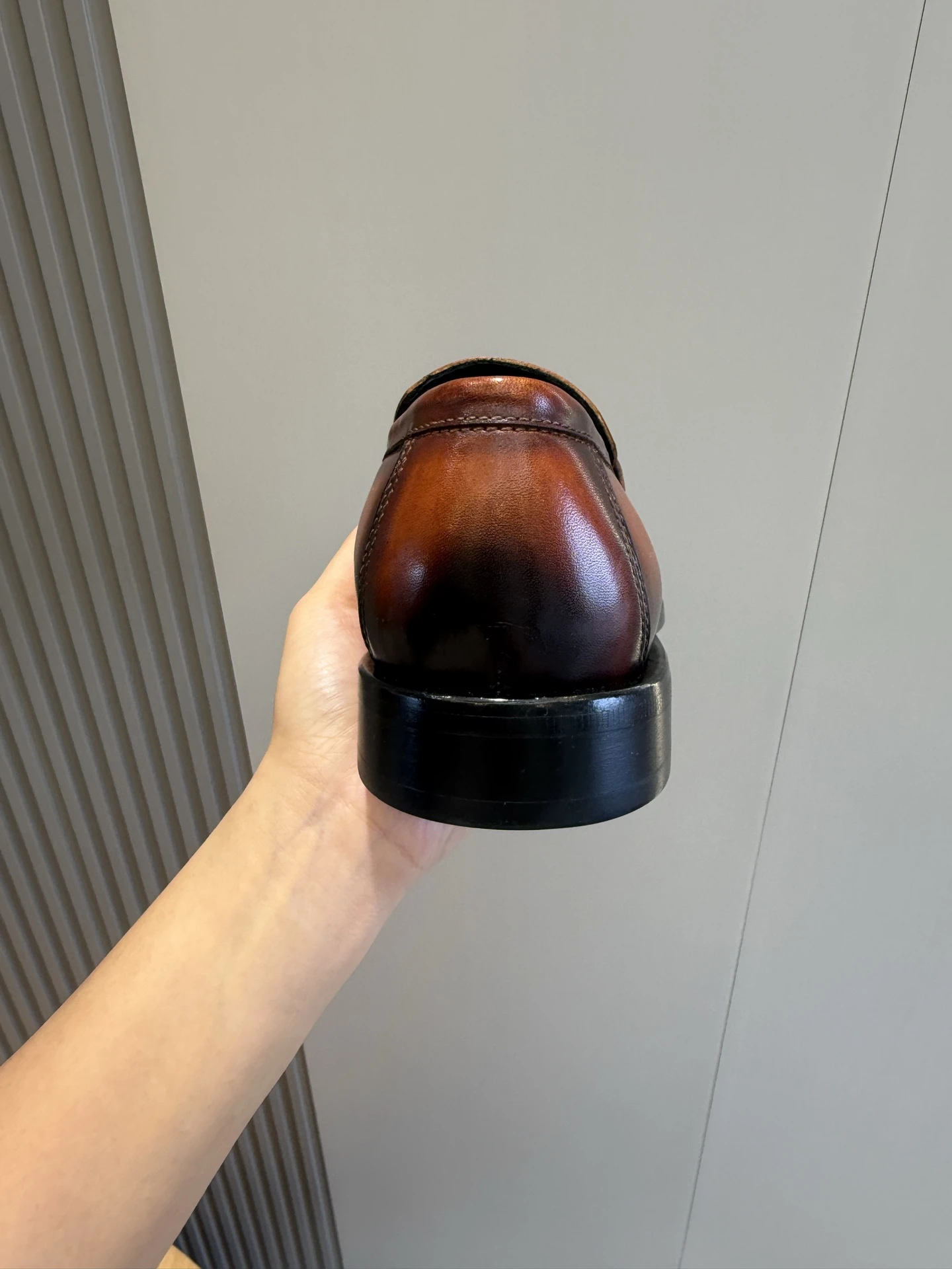 BERLUTI Мужские туфли из коровьей кожи BERLUTI Мужские туфли из коровьей кожи