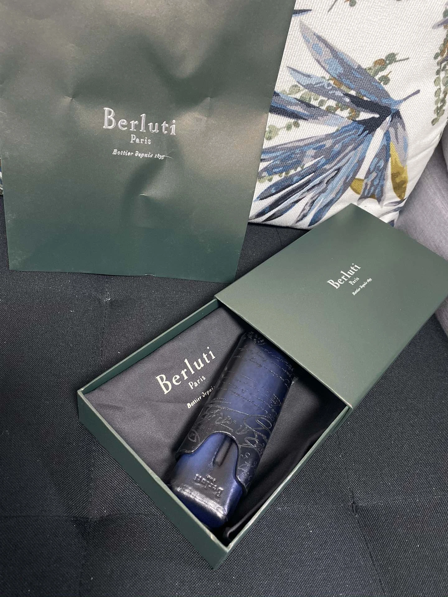 BERLUTI Кожаный футляр для сигар