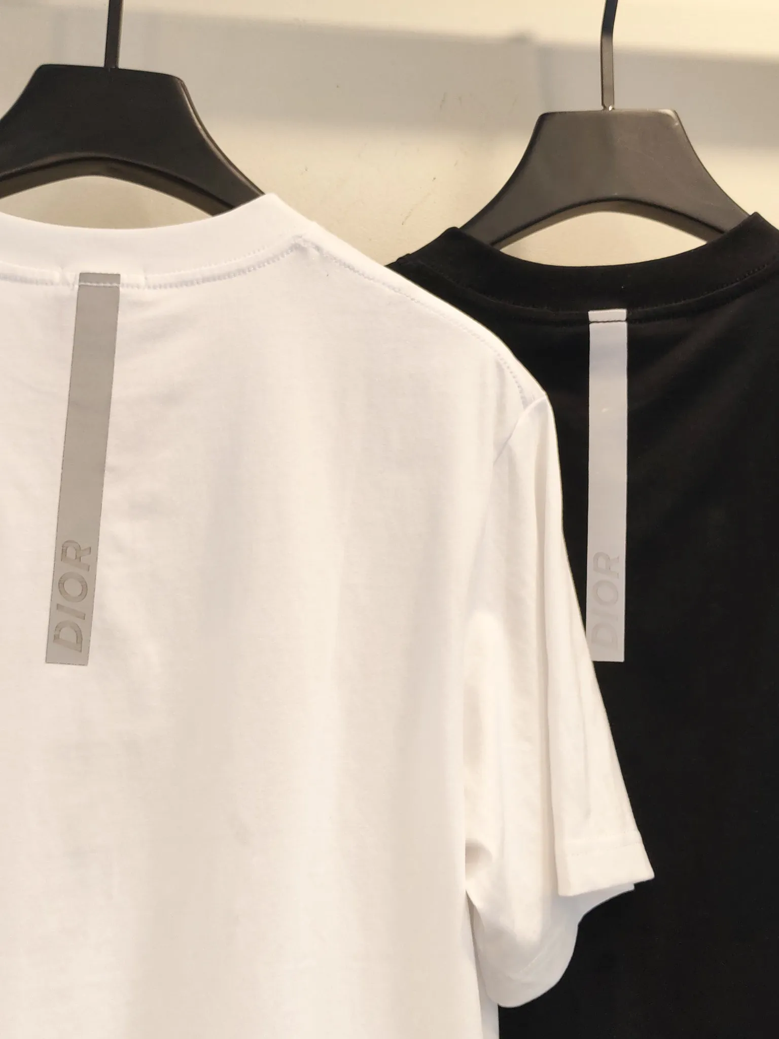 DIOR Мужская футболка DIOR Мужская футболка