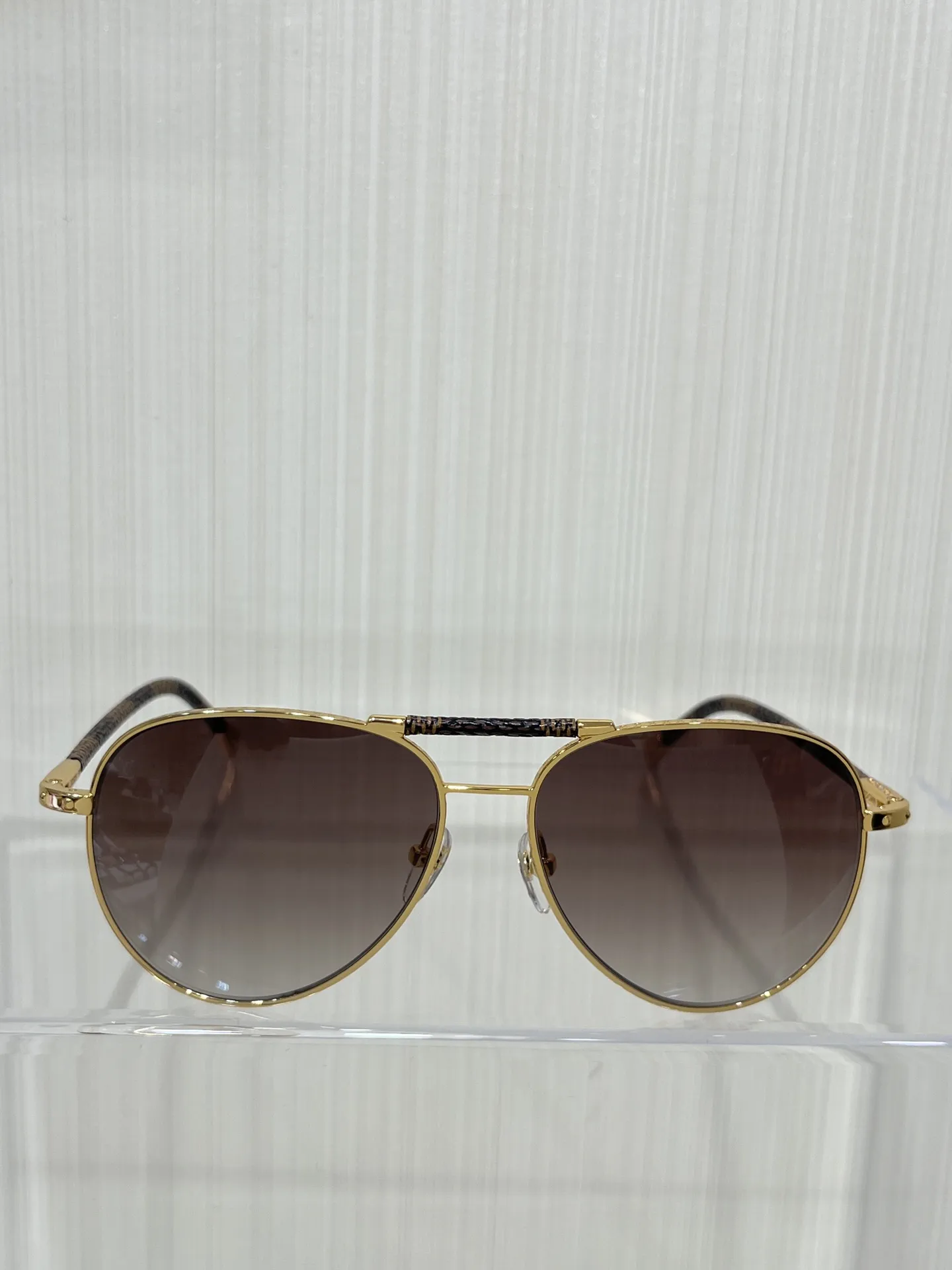 LOUIS VUITTON Мужские очки Z0203U LOUIS VUITTON Мужские очки Z0203U