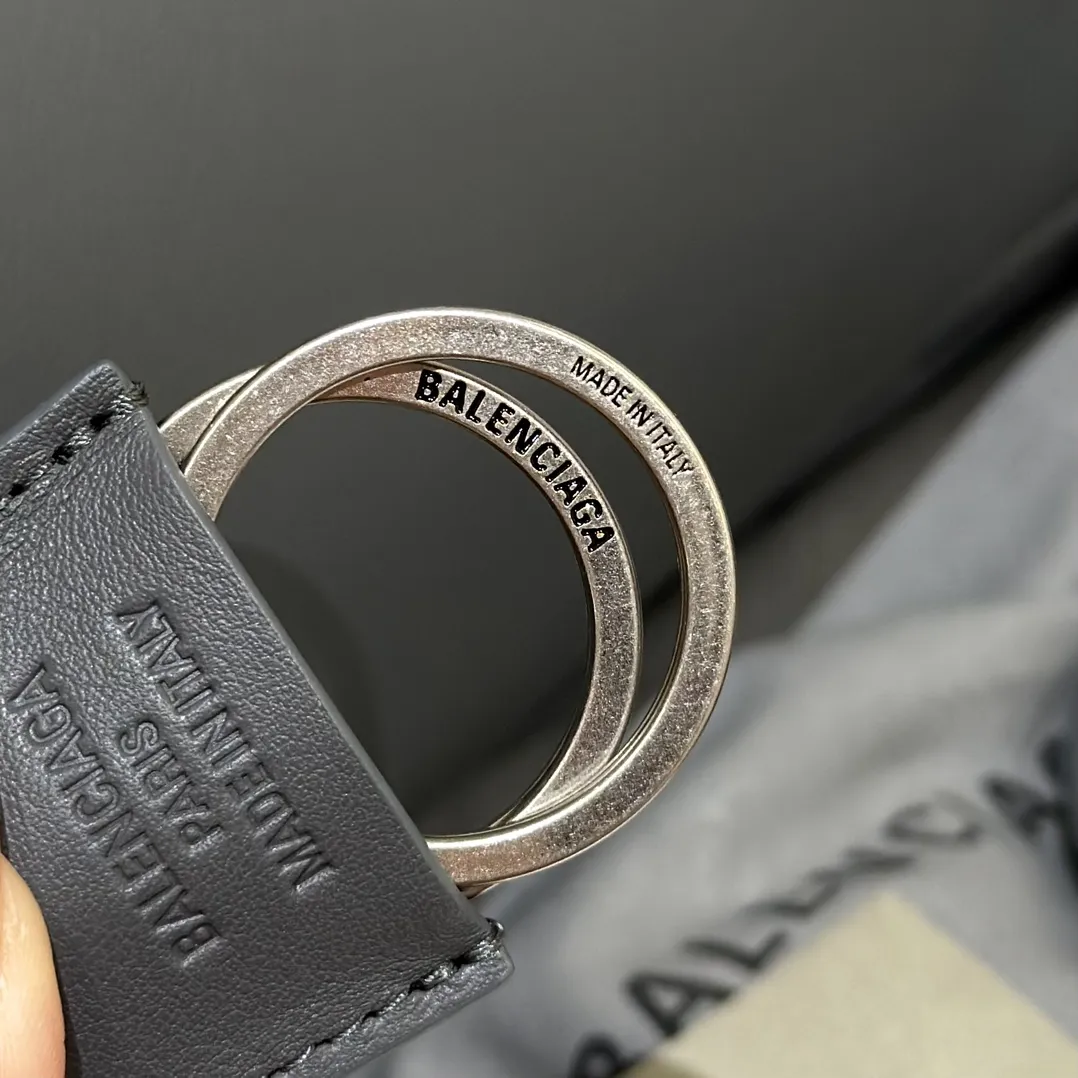 BALENCIAGA Женская сумка Rodeo grey BALENCIAGA Женская сумка Rodeo grey