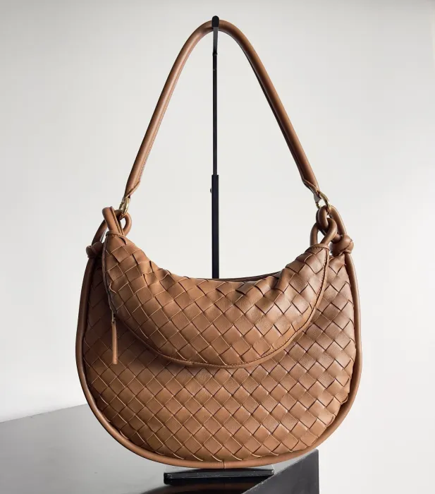 BOTTEGA VENETA Женская Сумка GemeIIi Medium