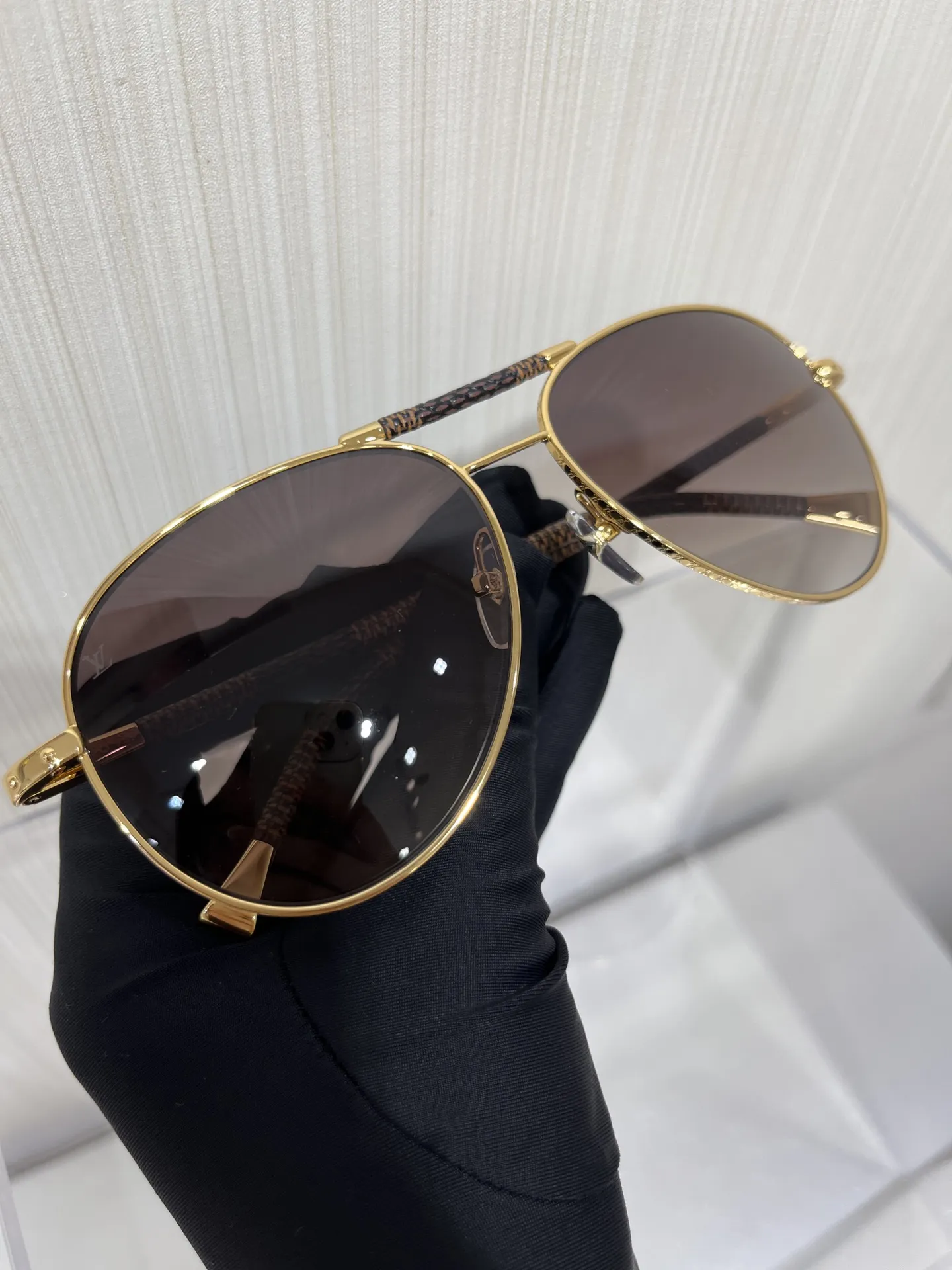 LOUIS VUITTON Мужские очки Z0203U LOUIS VUITTON Мужские очки Z0203U