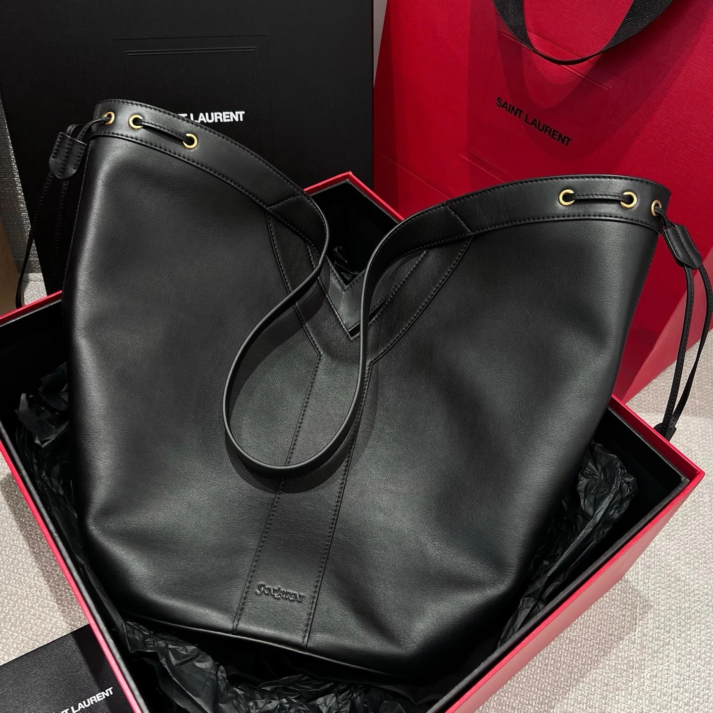 SAINT LAURENT Женская Сумка Y HOBO SAINT LAURENT Женская Сумка Y HOBO