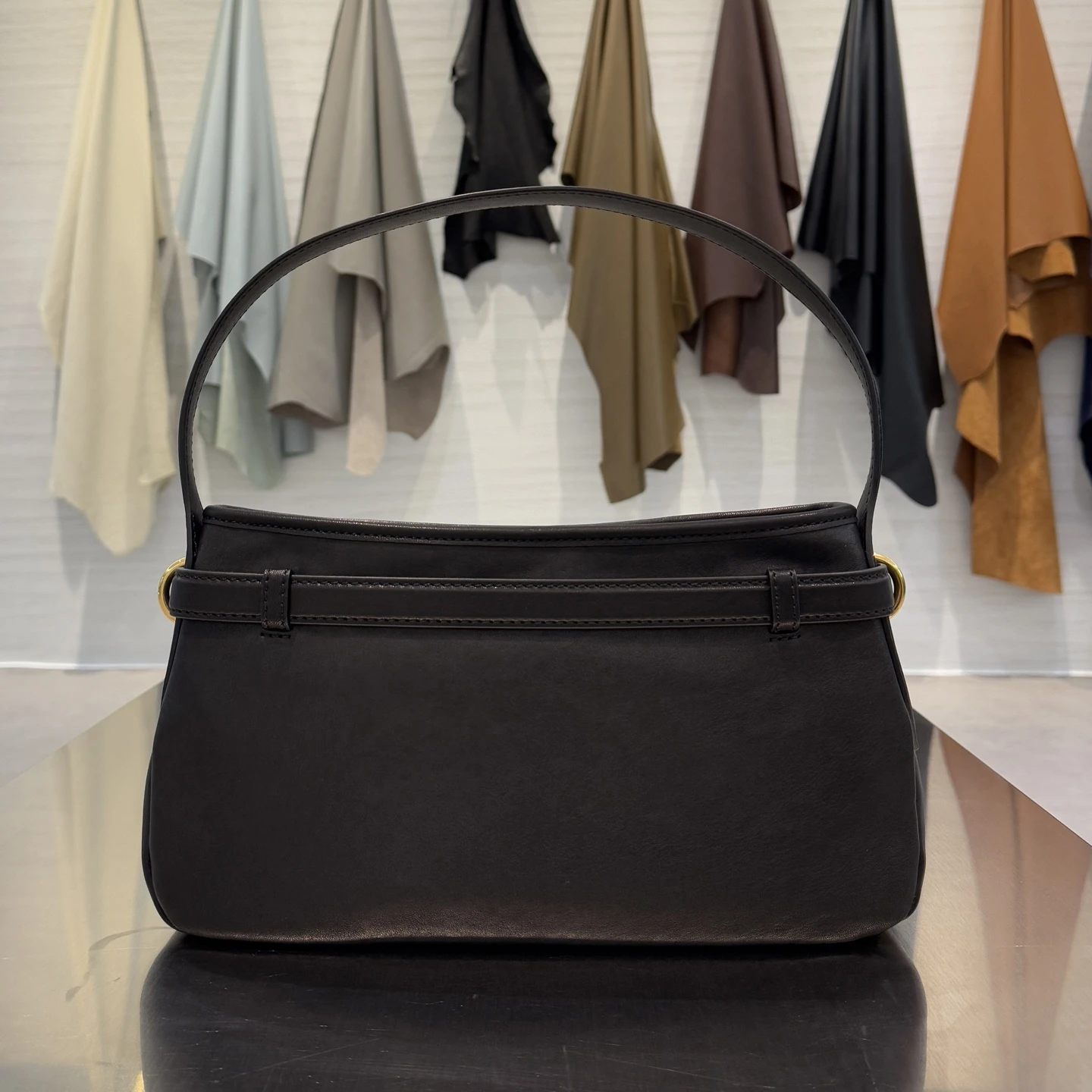 MIU MIU Женская сумка Aventure MIU MIU Женская сумка Aventure