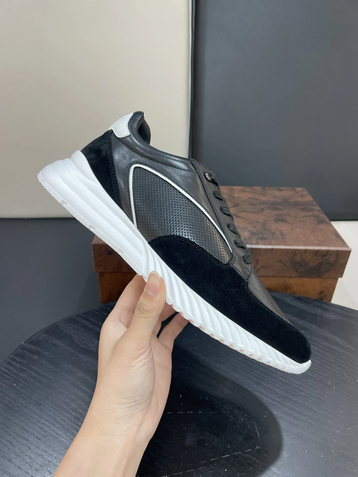 STEFANO RICCI Мужские кроссовки из гладкой натуральной кожи и благородной замши