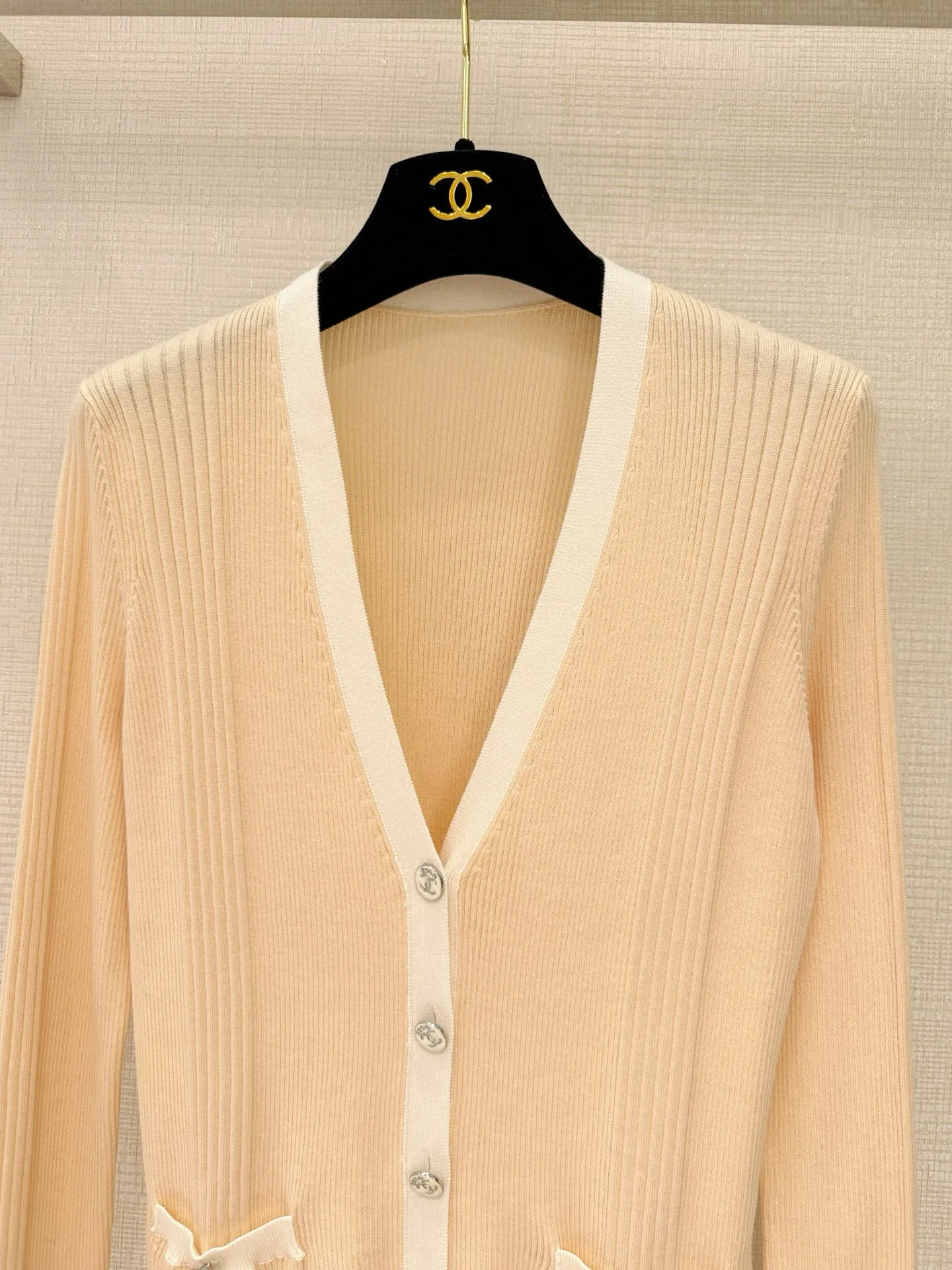 CHANEL Женский кардиган шерсть CHANEL Женский кардиган шерсть