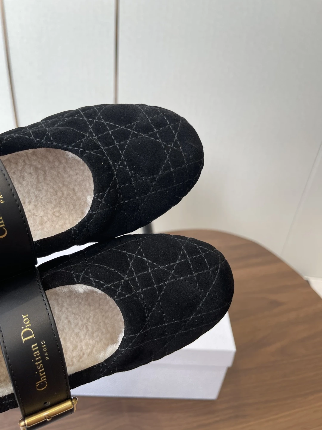 CHRISTIAN DIOR Женские балетки 