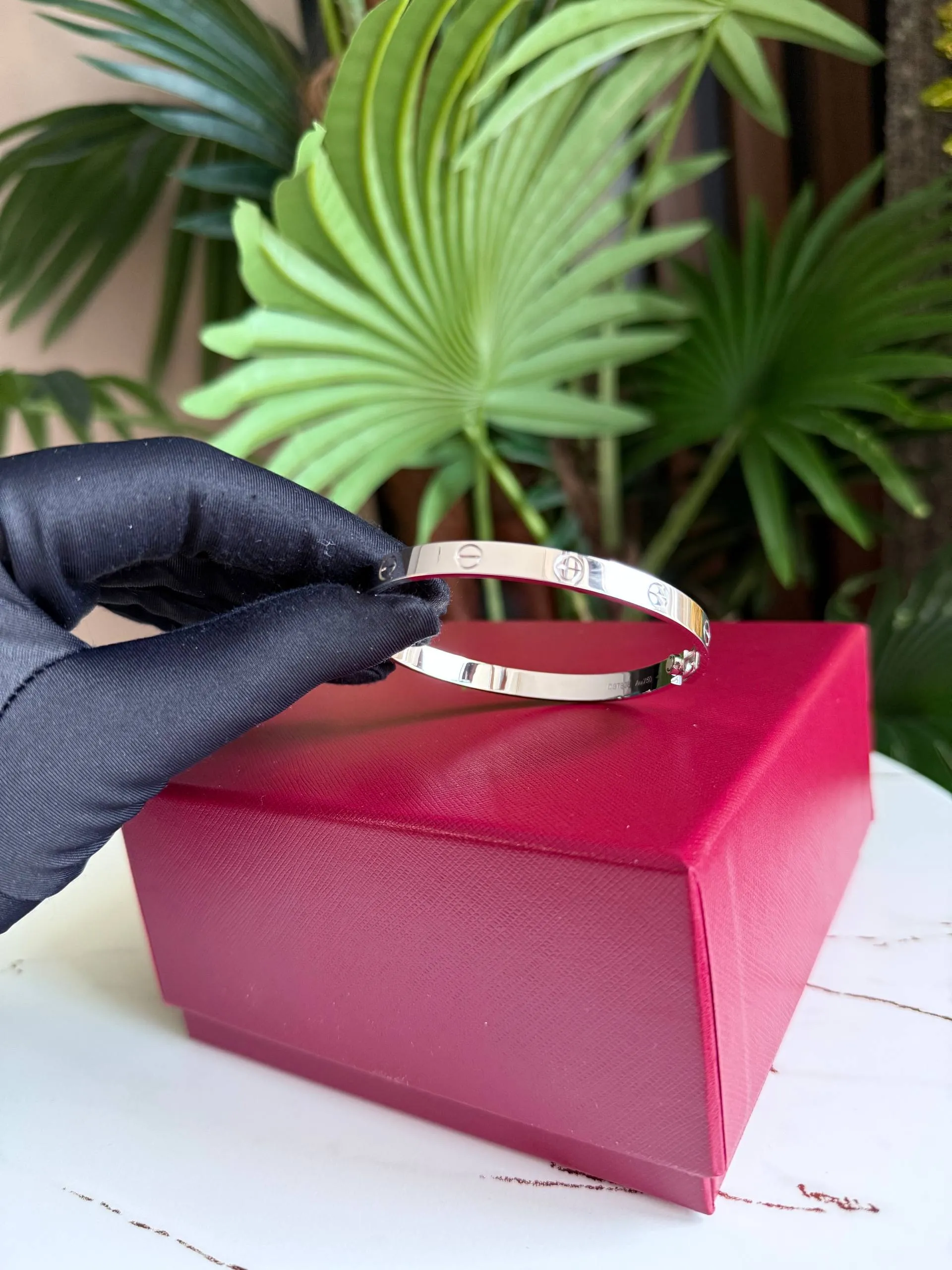 CARTIER Мужской Браслет Love белое золото CARTIER Мужской Браслет Love белое золото