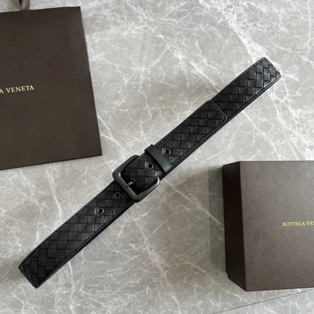 BOTTEGA VENETA Мужской ремень классический BOTTEGA VENETA Мужской ремень классический