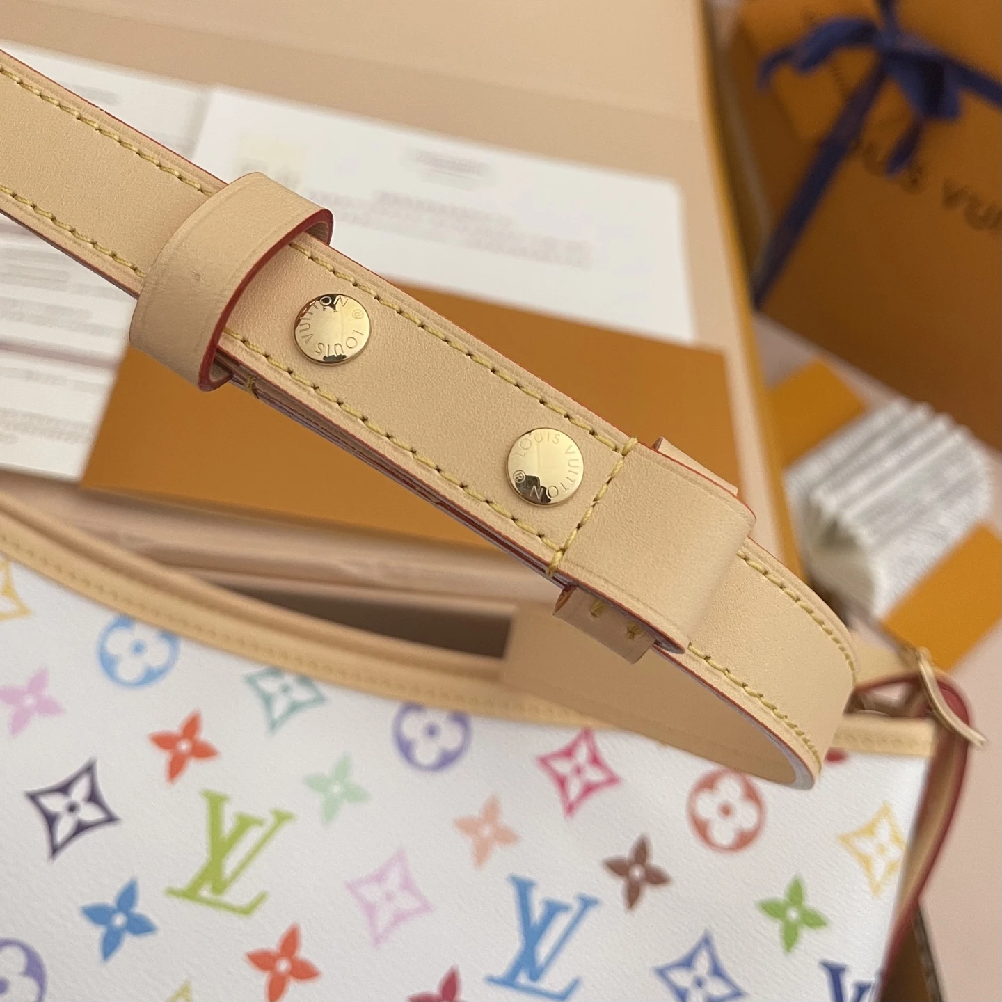 LOUIS VUITTON Женская Сумка Carryall East‑West M27578 LOUIS VUITTON Женская Сумка Carryall East‑West M27578