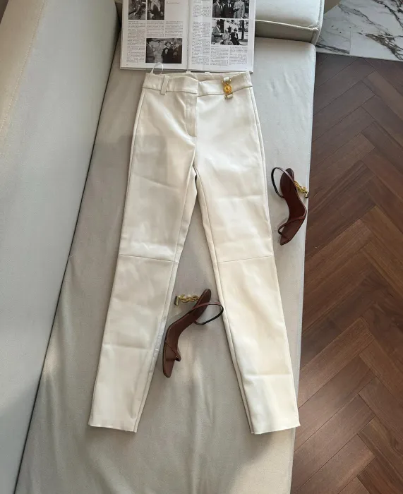 VERSACE Женские кожаные брюки