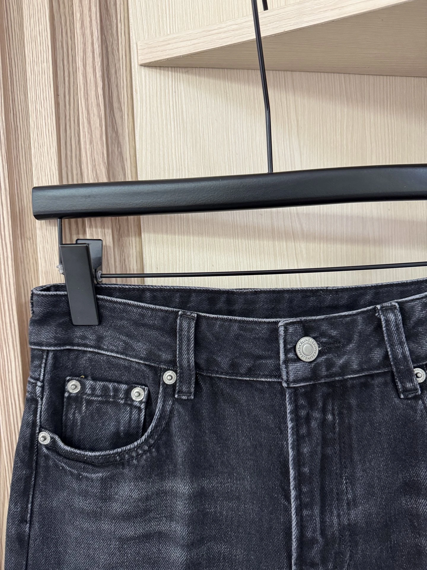 CELINE Женские джинсы 