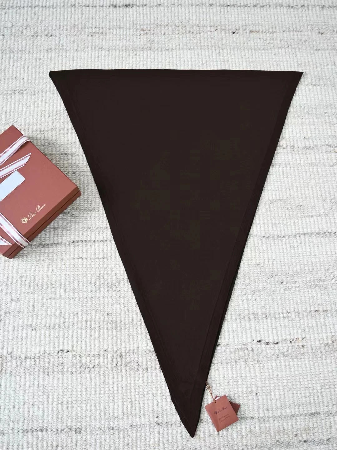 LORO PIANA Мужской шарф 