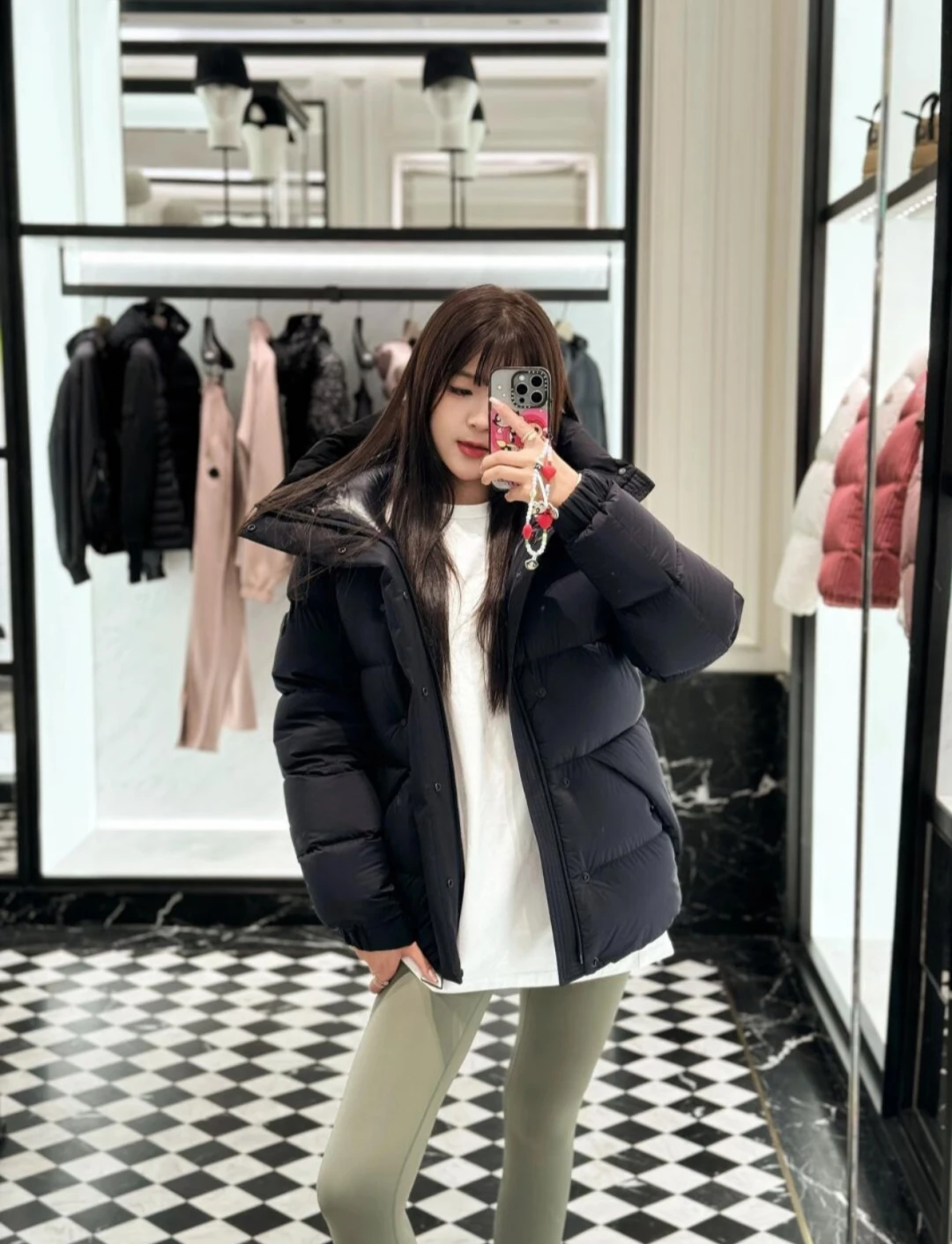 MONCLER Женский пуховик Madeira Black Warrior