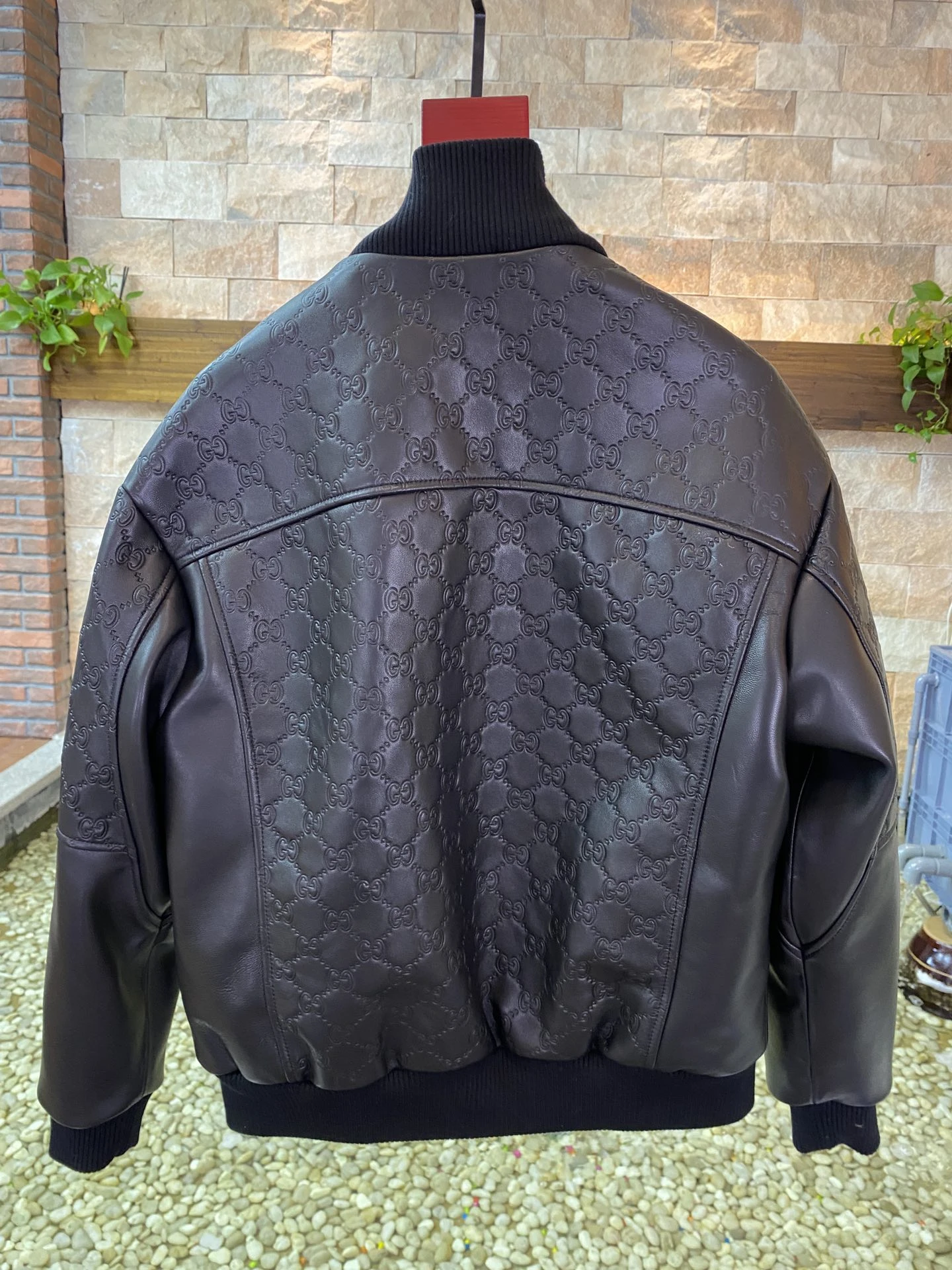 GUCCI Мужская кожаная куртка GUCCI Мужская кожаная куртка