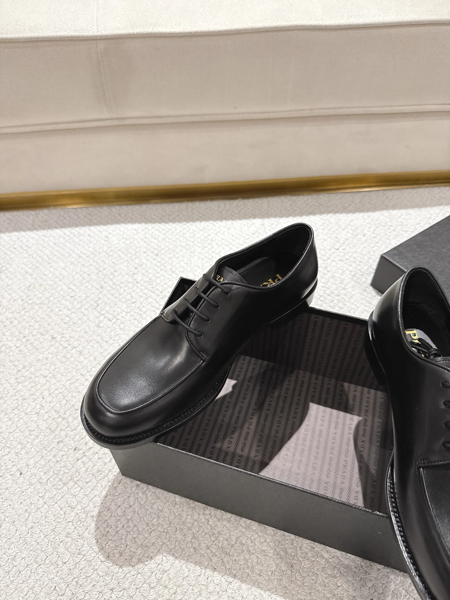 PRADA Мужские туфли-дерби