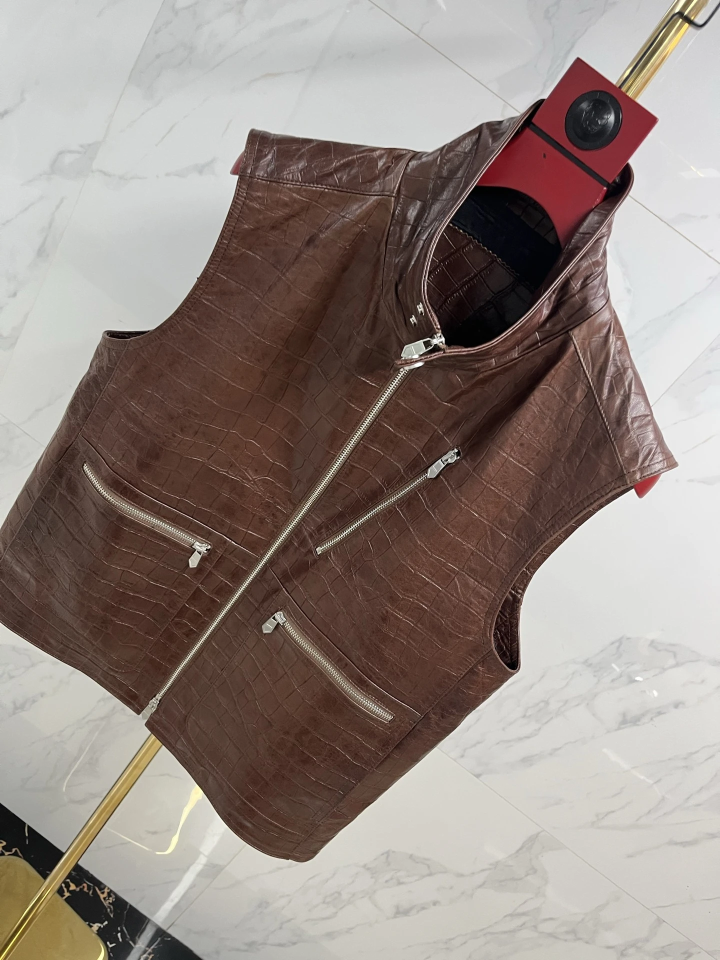 HERMES Мужской кожаный жилет  HERMES Мужской кожаный жилет