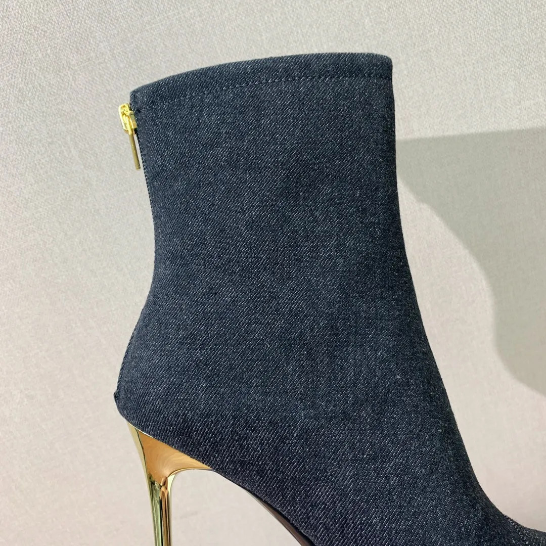 BALMAIN Женские ботильоны из денима