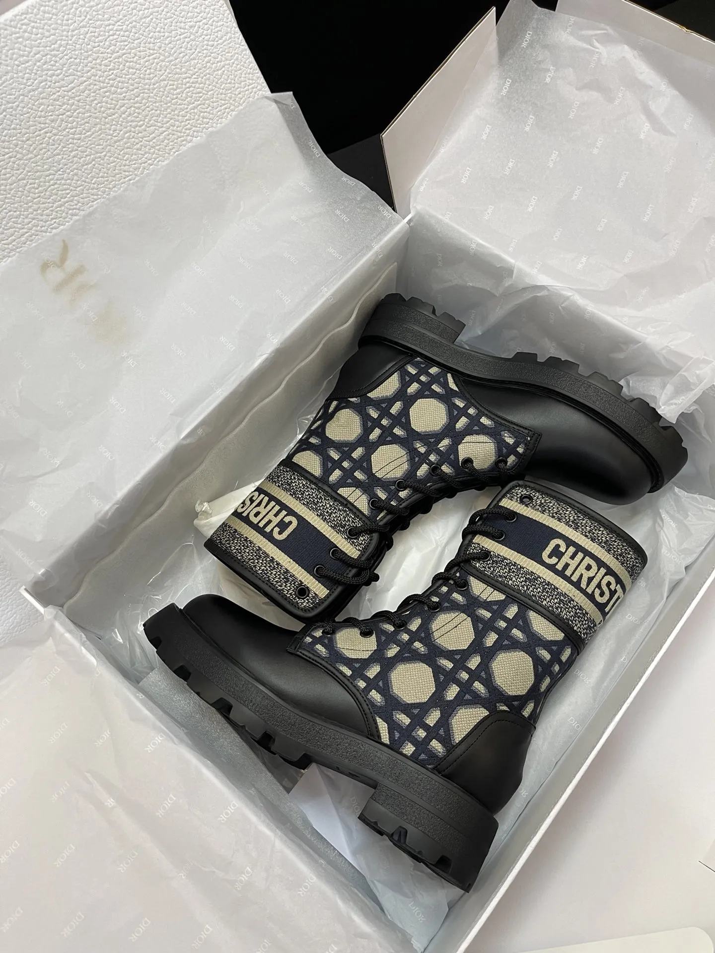 CHRISTIAN DIOR Женские ботинки CHRISTIAN DIOR Женские ботинки