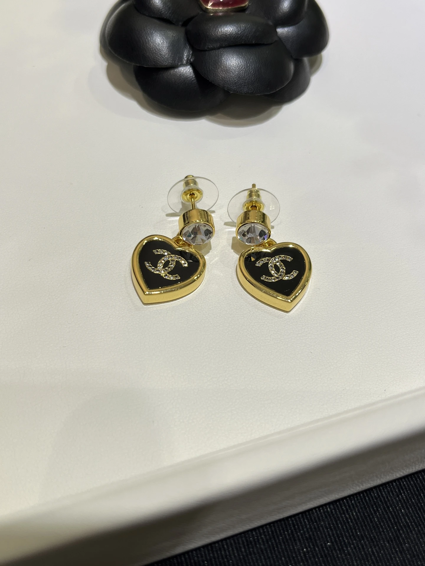 CHANEL Женские серьги CHANEL Женские серьги