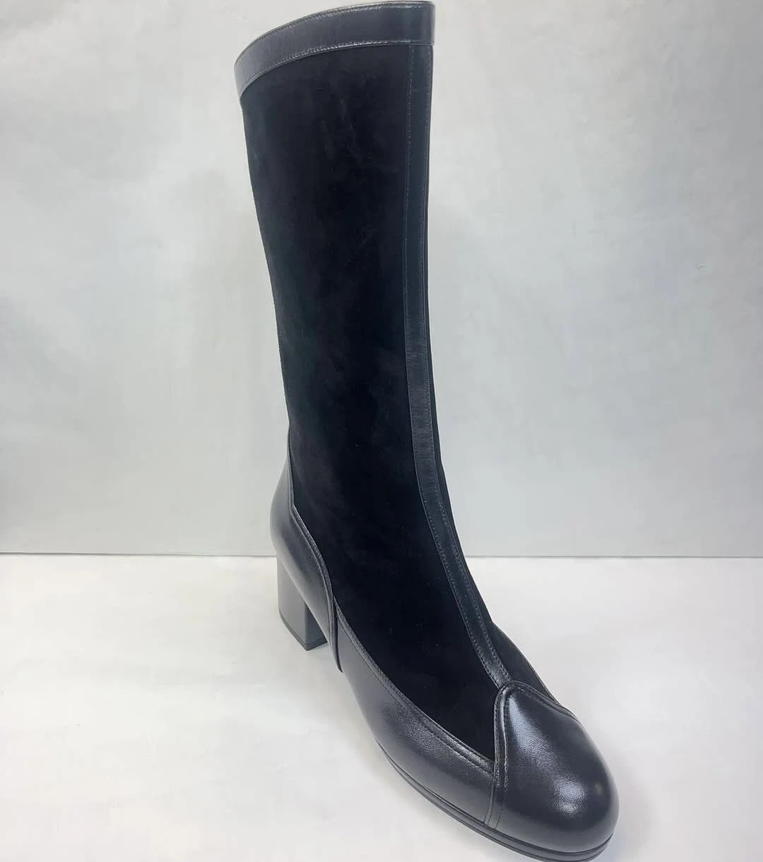 CHANEL Женские сапоги из замши и кожи