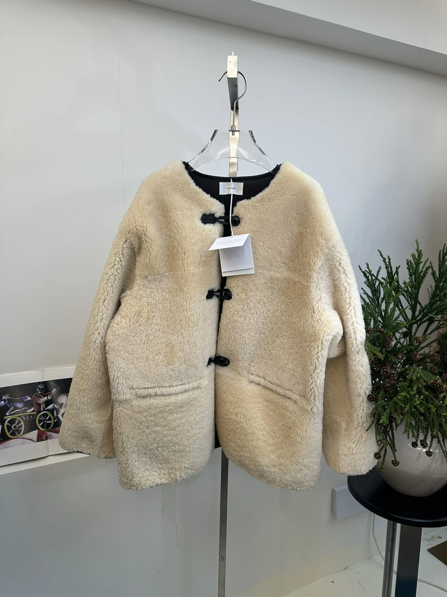 THE ROW Женская кожаная дублёнка из меха THE ROW Женская кожаная дублёнка из меха