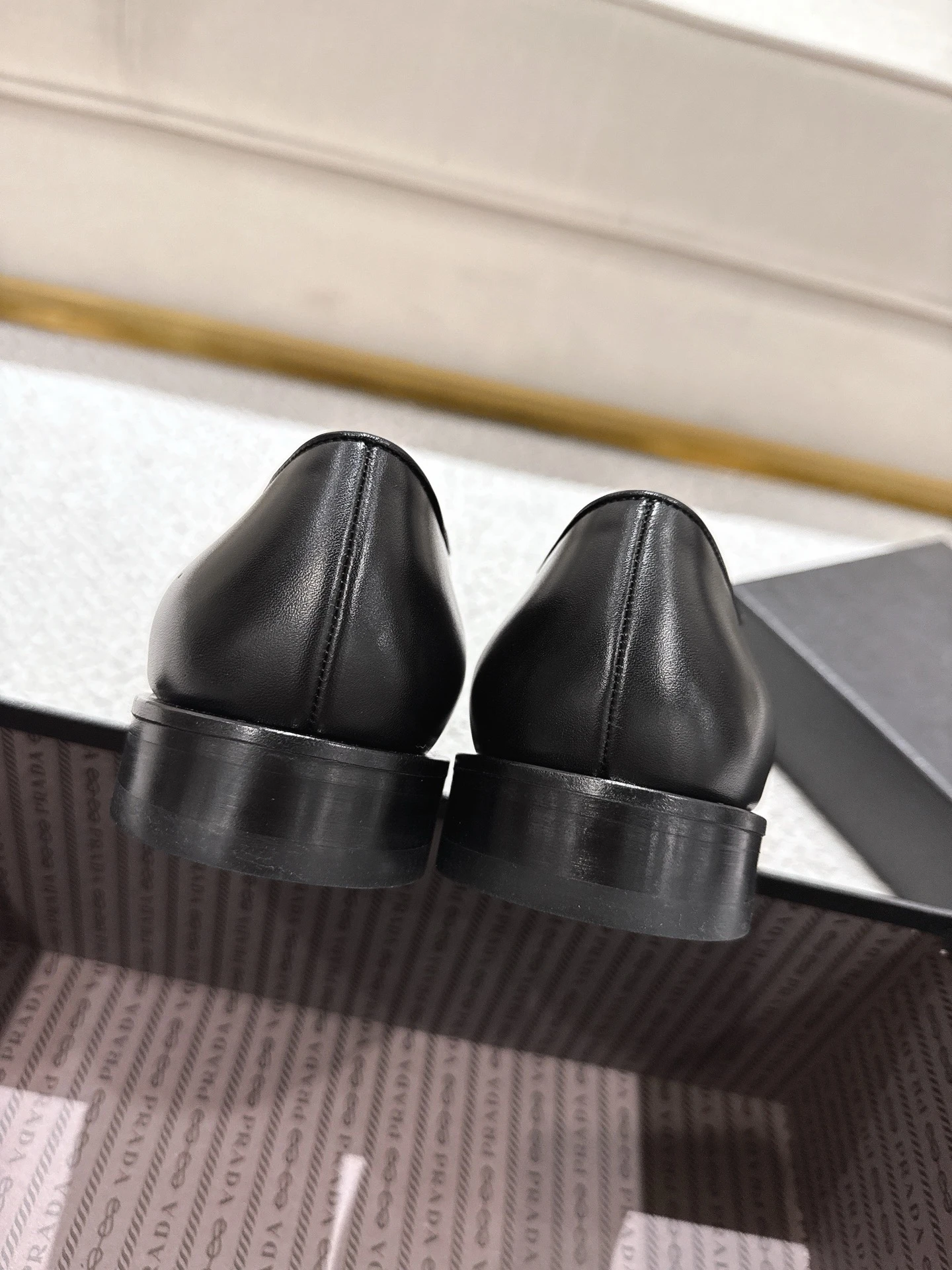 PRADA Мужские туфли-дерби