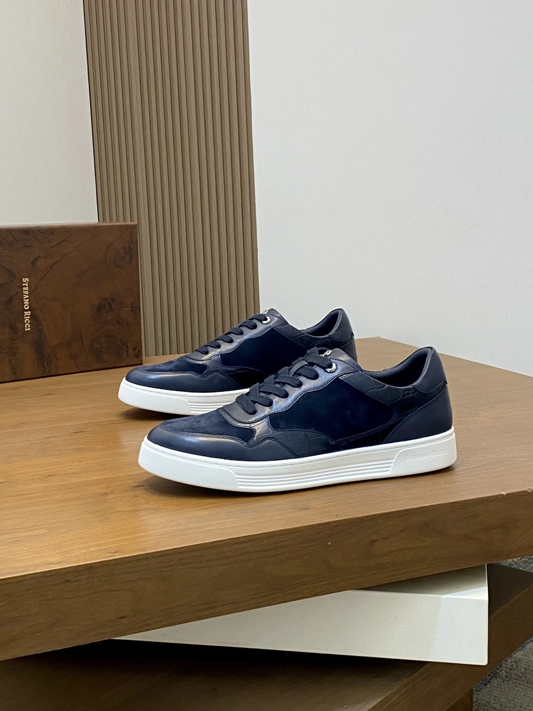 STEFANO RICCI Мужские кроссовки из телячьей кожи бежевые с белой подошвой