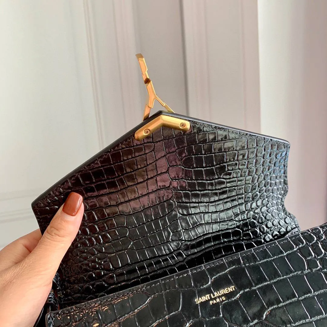 SAINT LAURENT Женская сумка Cassandra SAINT LAURENT Женская сумка Cassandra