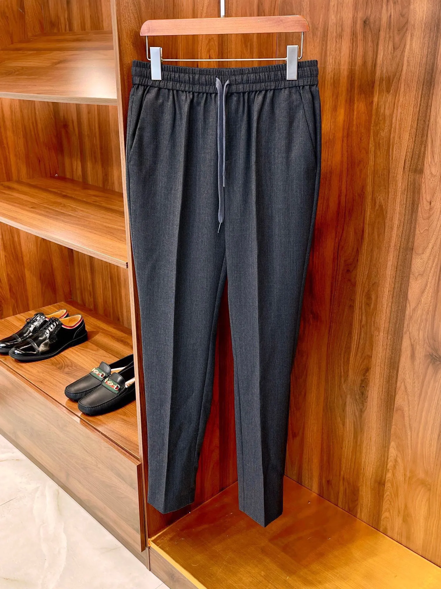 CHRISTIAN DIOR Мужские брюки из шерсти CHRISTIAN DIOR Мужские брюки из шерсти