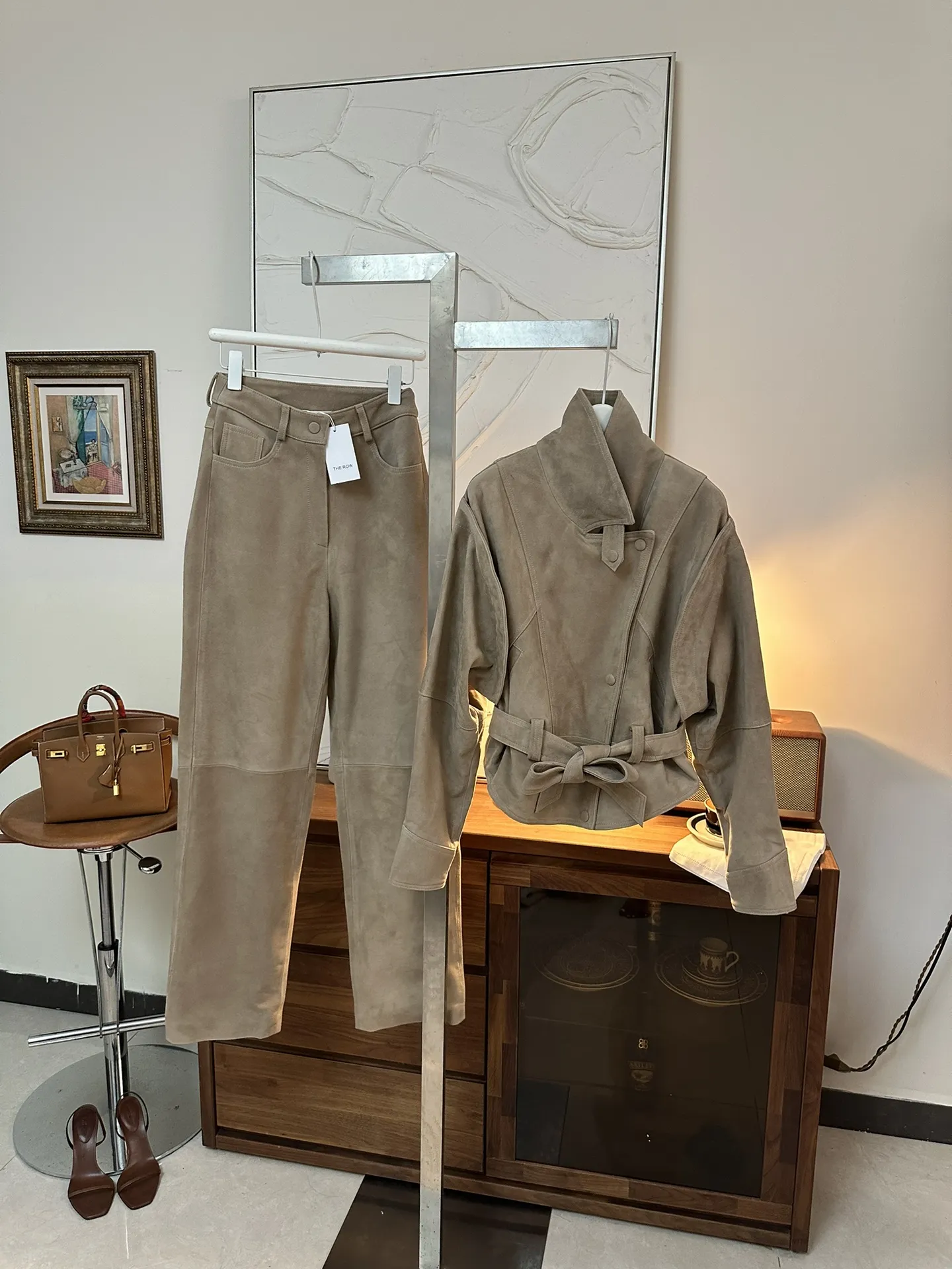 THE ROW Женский костюм из замши THE ROW Женский костюм из замши