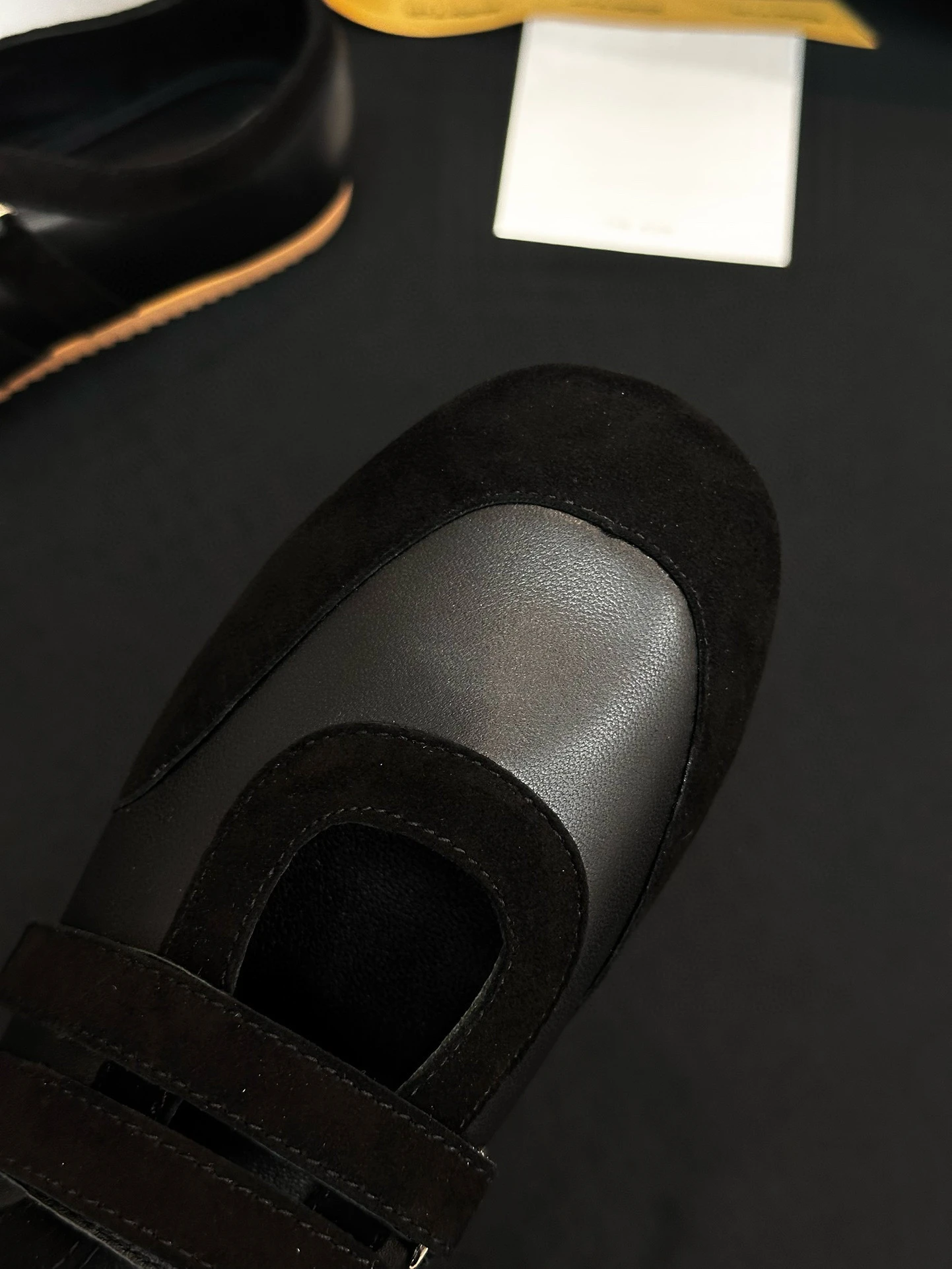 THE ROW Женские кроссовки с регулируемыми ремешками бордовые