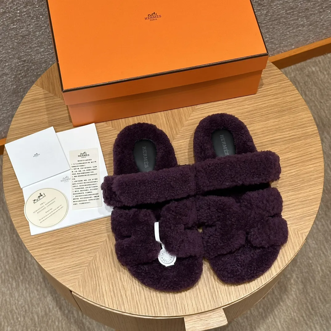 HERMES Женские сандалии Chypre из шерсти