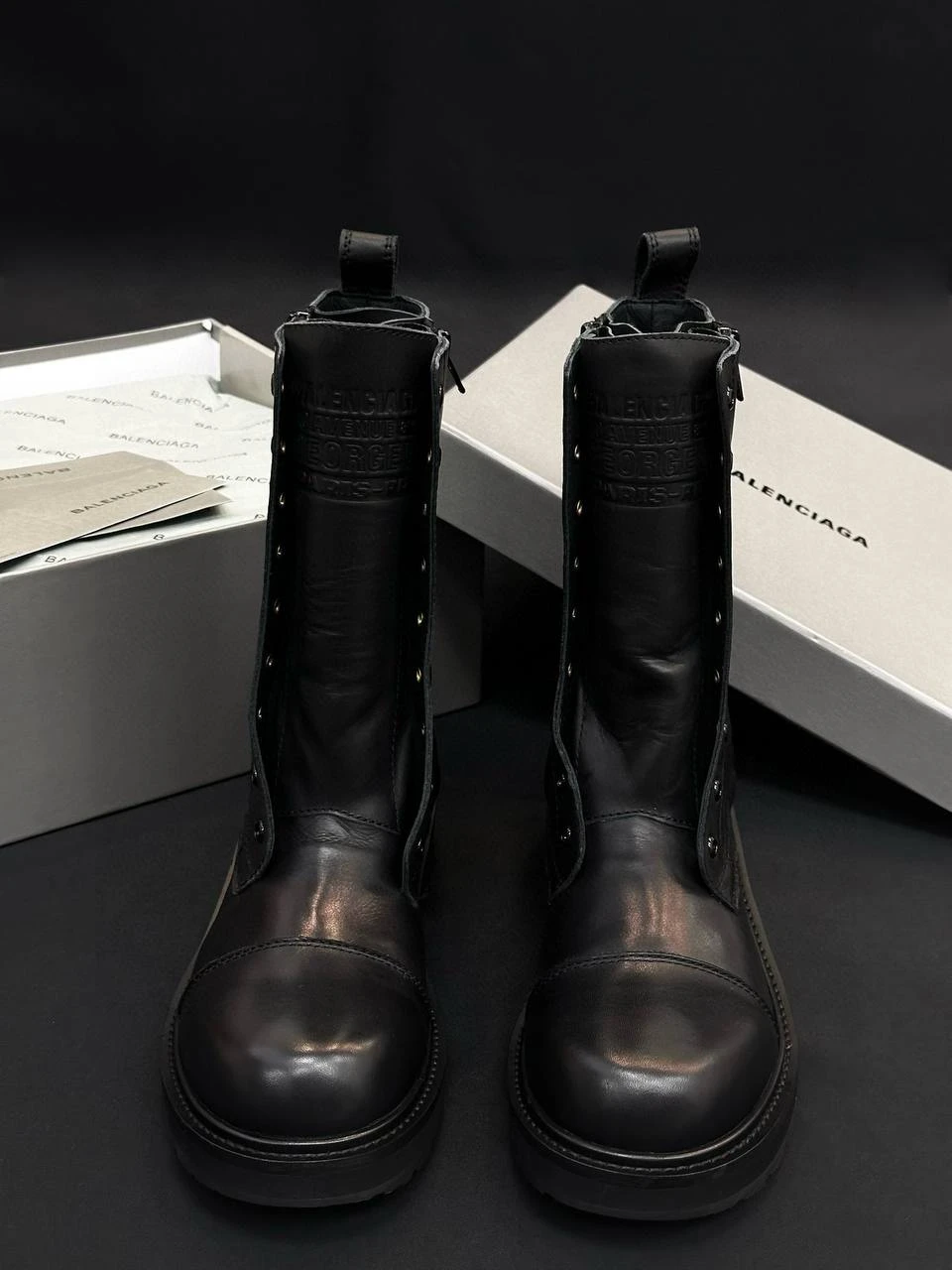 BALENCIAGA Женские сапоги из телячьей кожи черные BALENCIAGA Женские сапоги из телячьей кожи черные