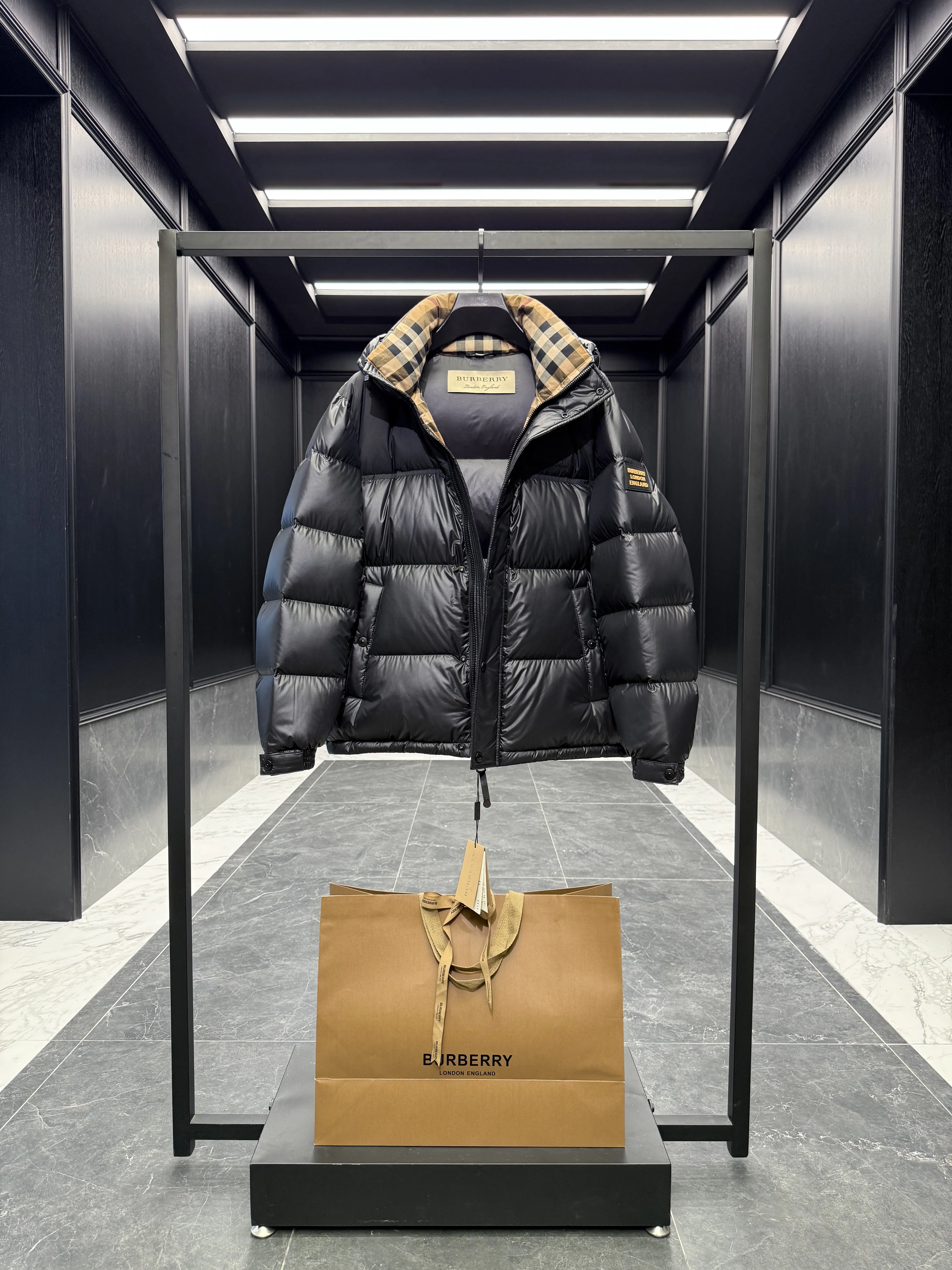 BURBERRY Мужской пуховик