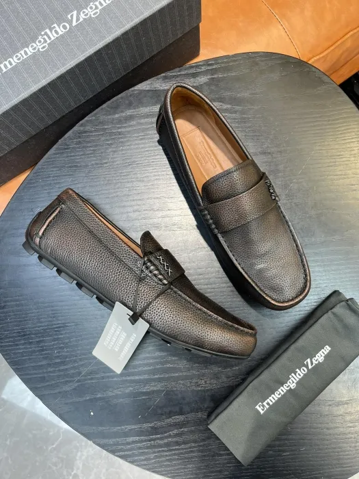 ERMENEGILDO ZEGNA Мужские мокасины из коровьей кожи