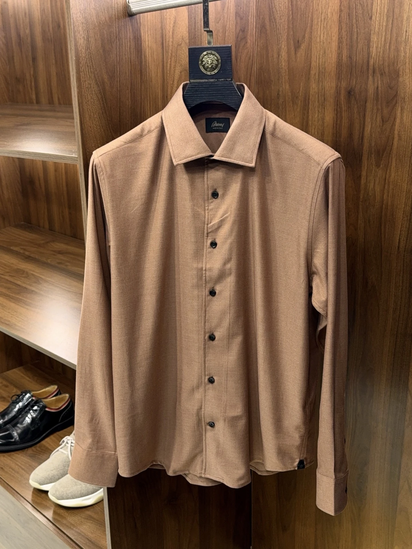 BRIONI Мужская рубашка BRIONI Мужская рубашка