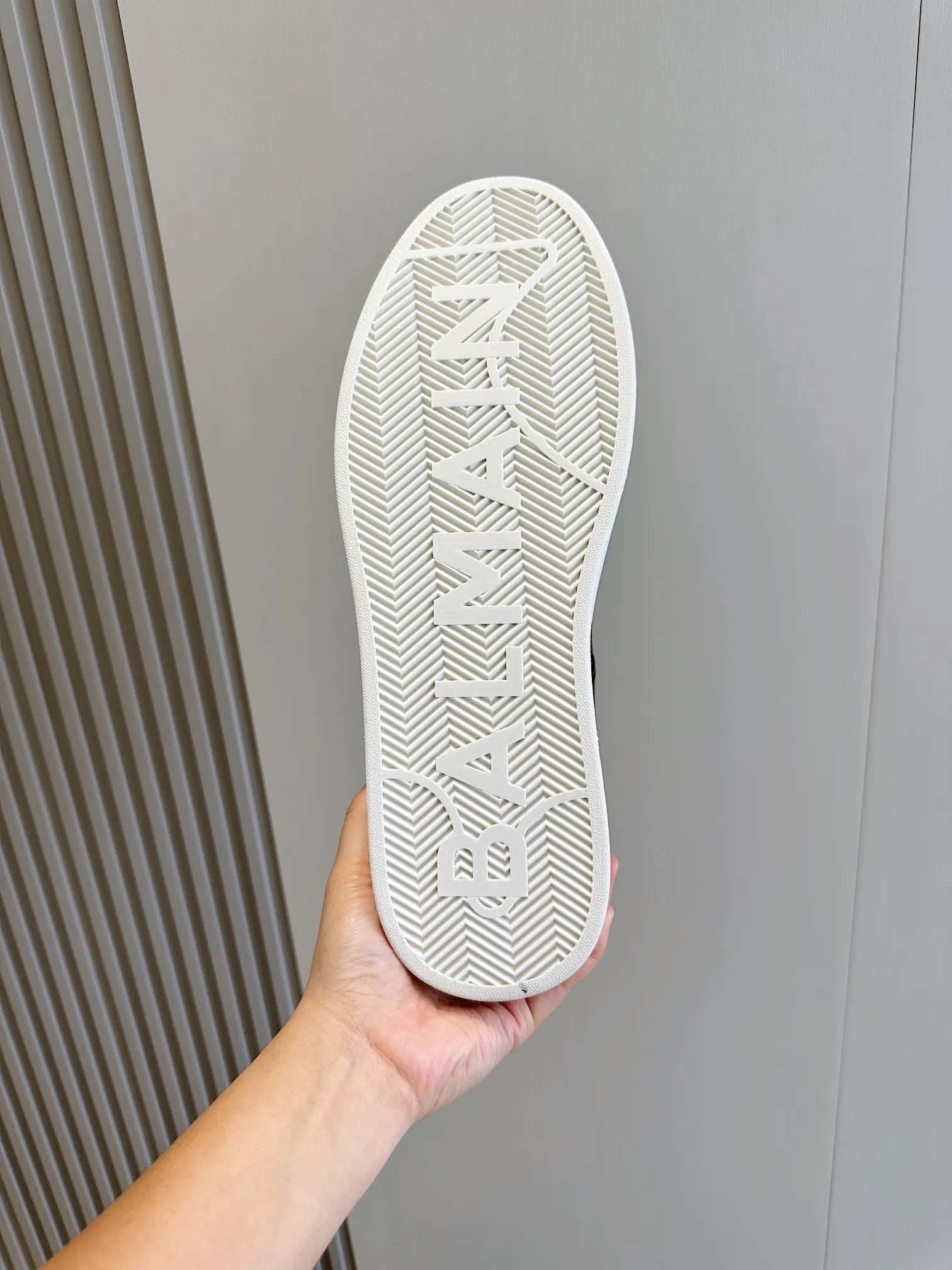 BALMAIN Мужские кроссовки B-Cour BALMAIN Мужские кроссовки B-Cour