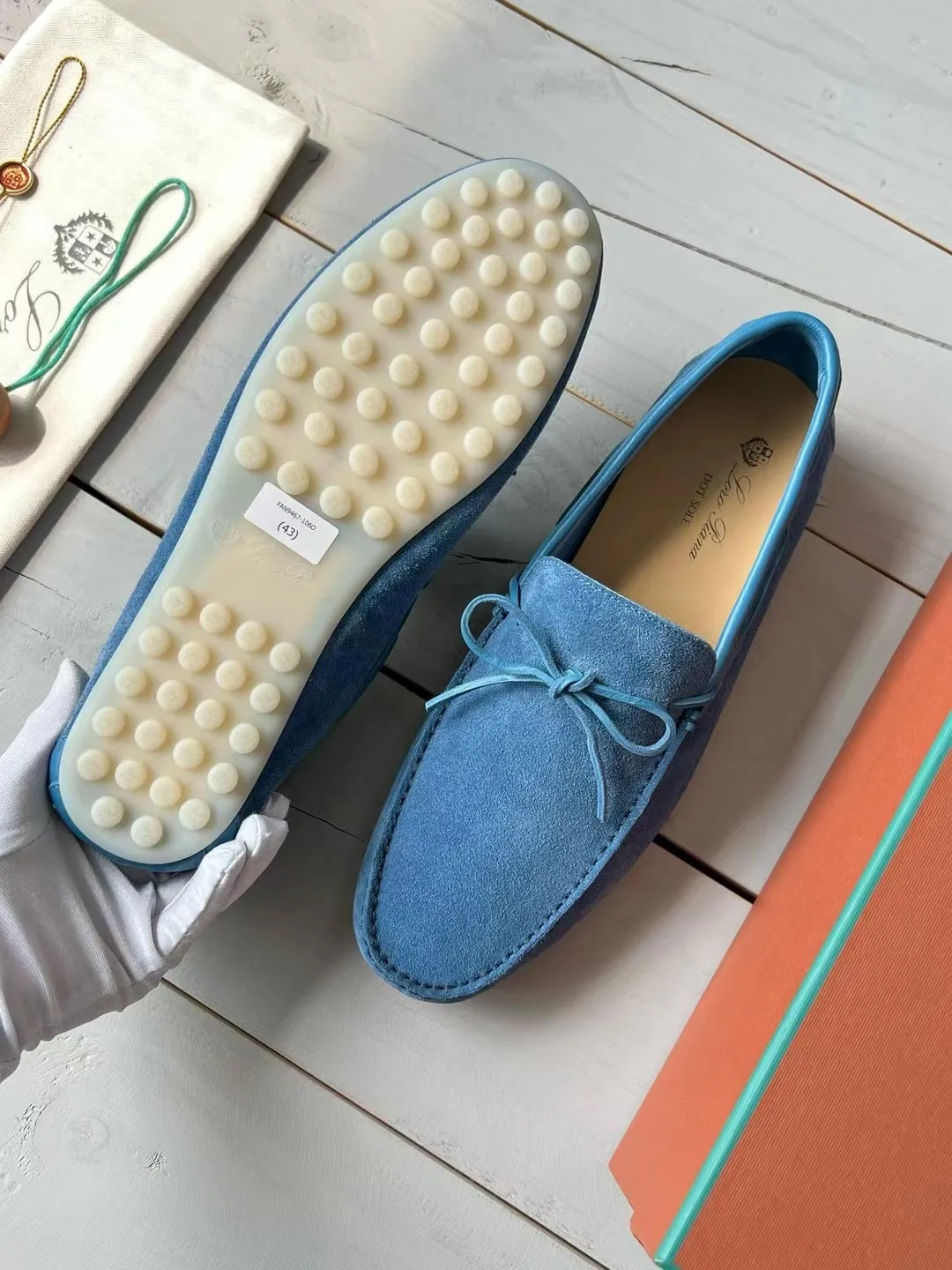 LORO PIANA Мужские мокасины с точечной подошвой